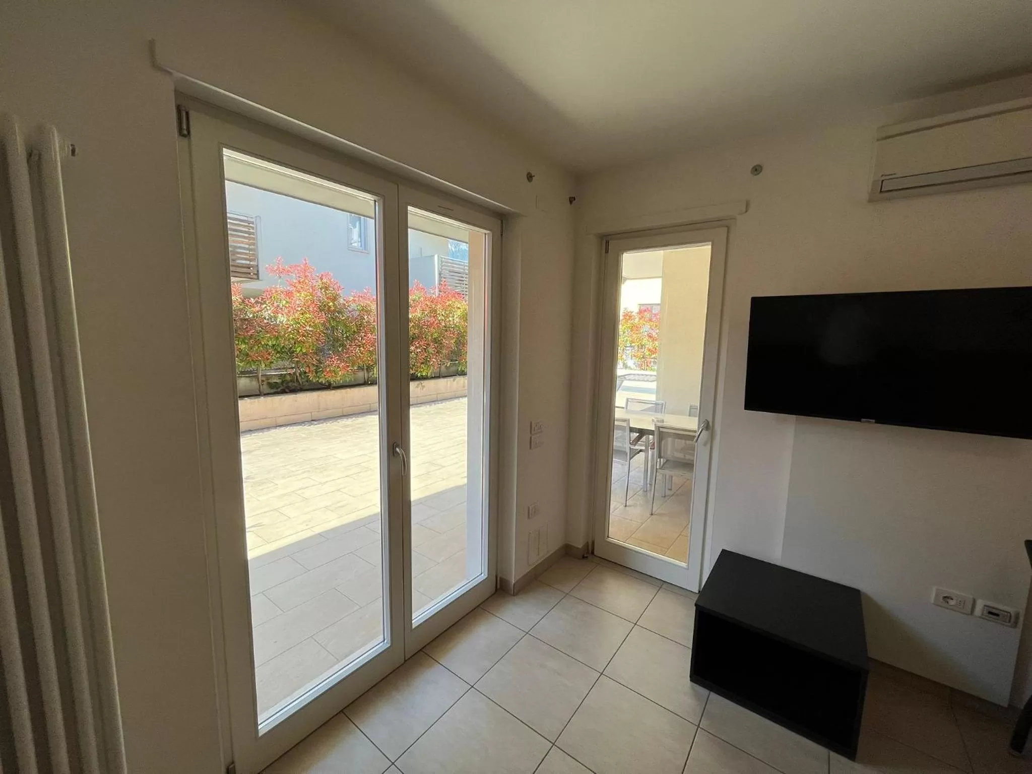 Communal lounge/ TV room in 4 Limoni Apartment Resort