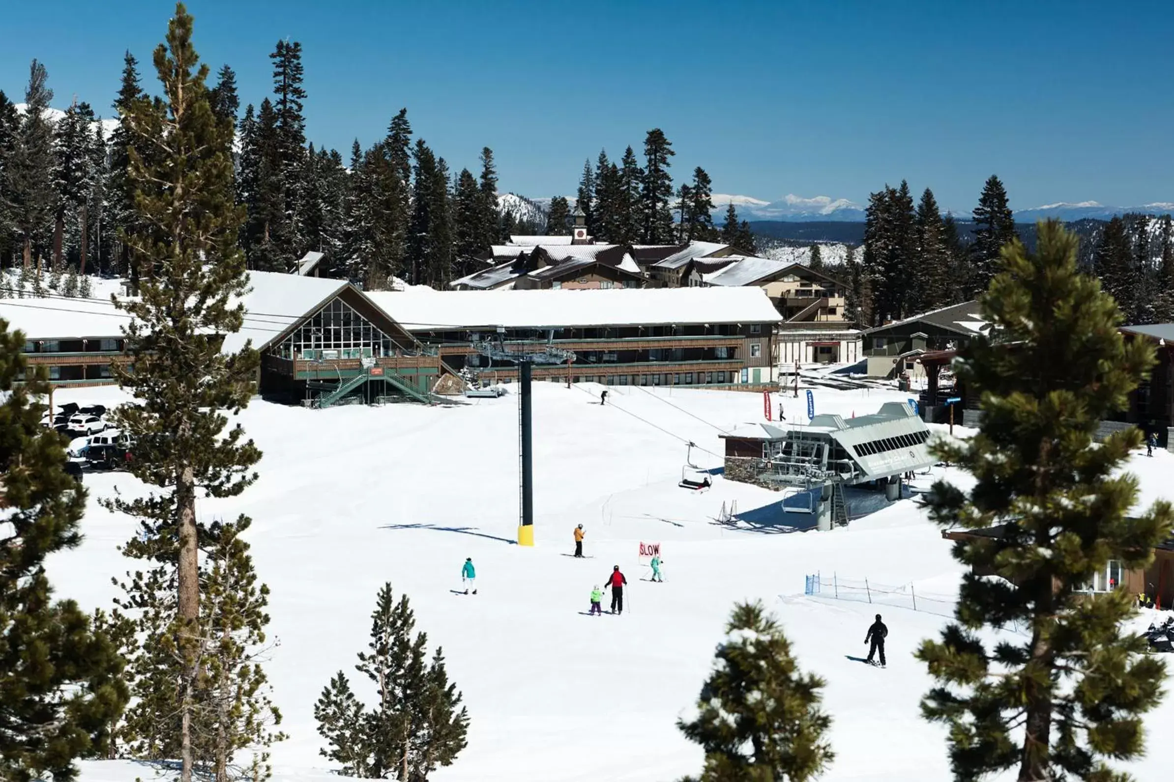 Day, Winter in Mammoth Mountain Inn