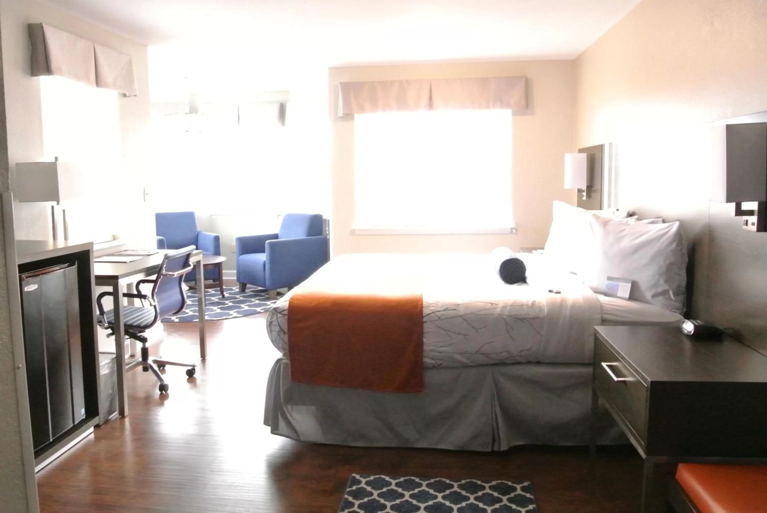 Bed in Guesthouse Inn & Suites Lexington