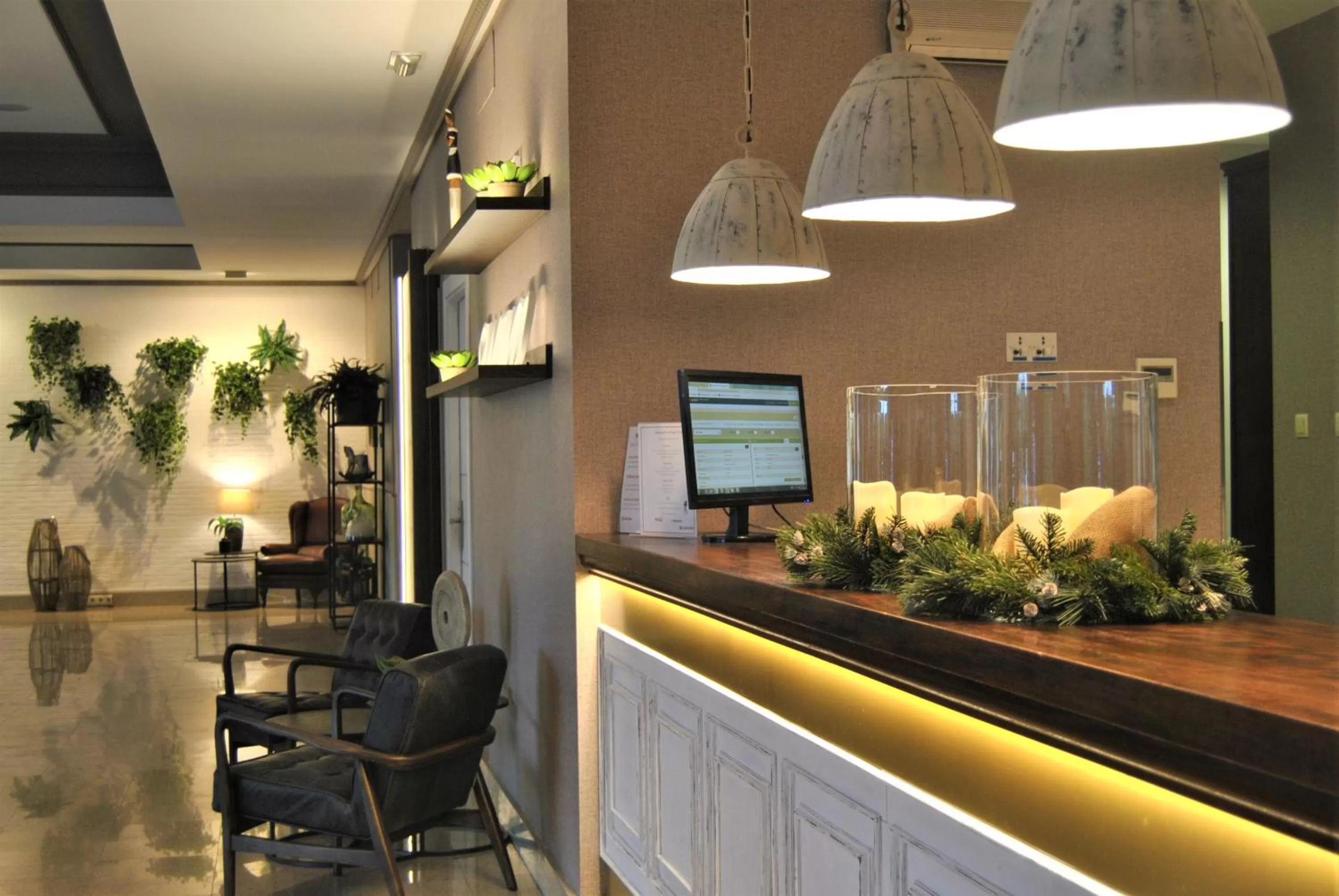 Staff in ARVA Santiago León