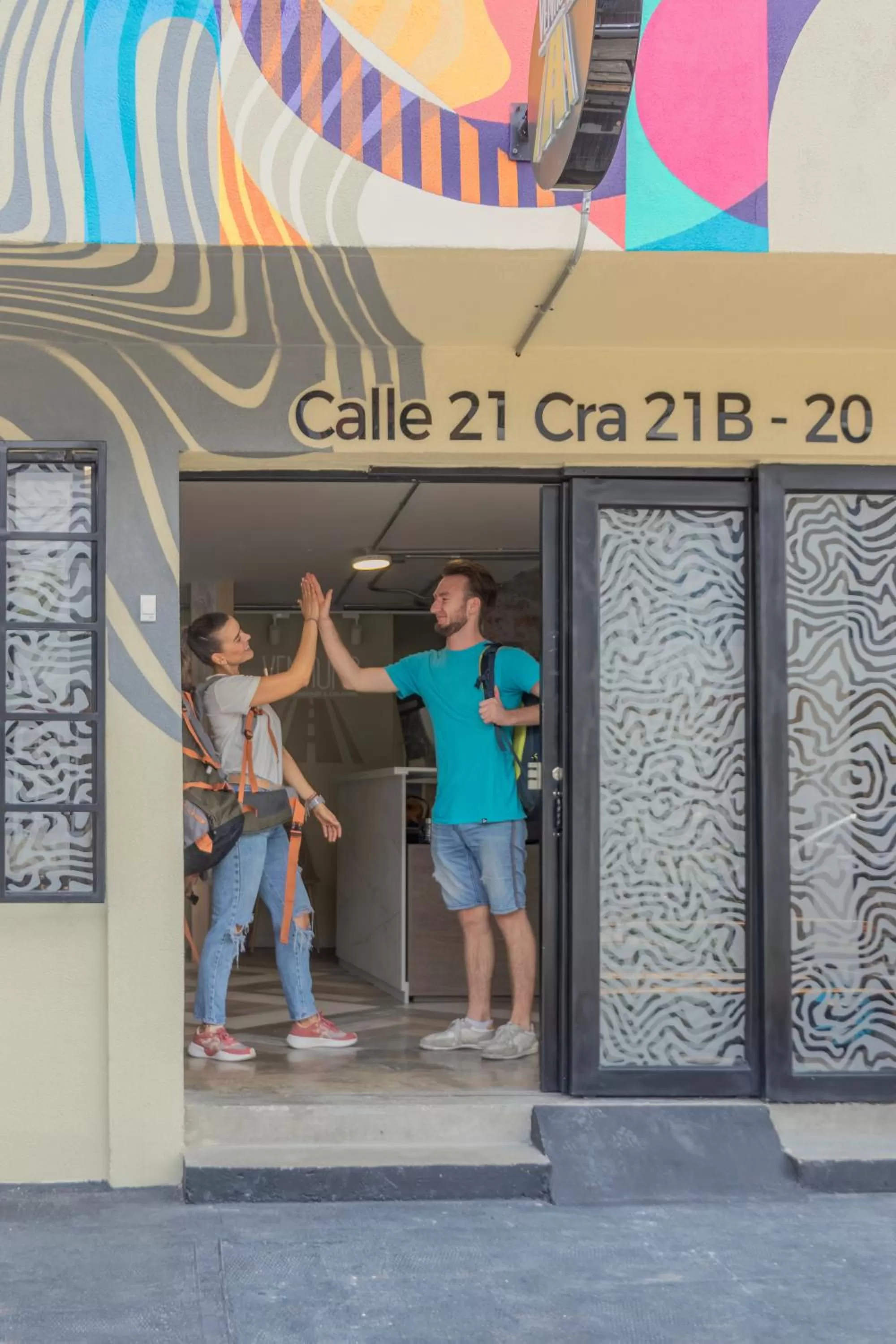 People in Ventiuna Hotel y Coliving