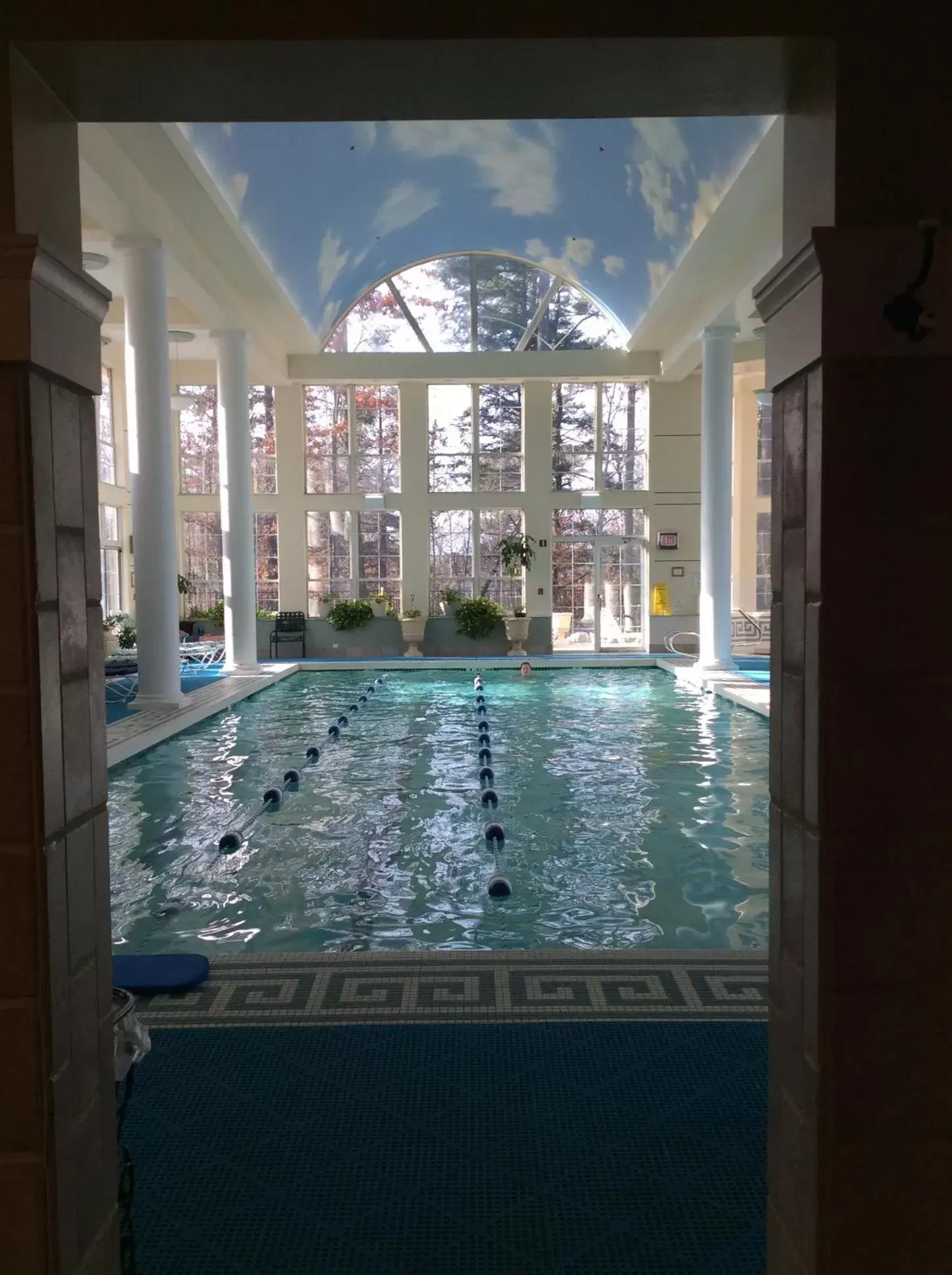 Swimming Pool in Senator Inn & Spa