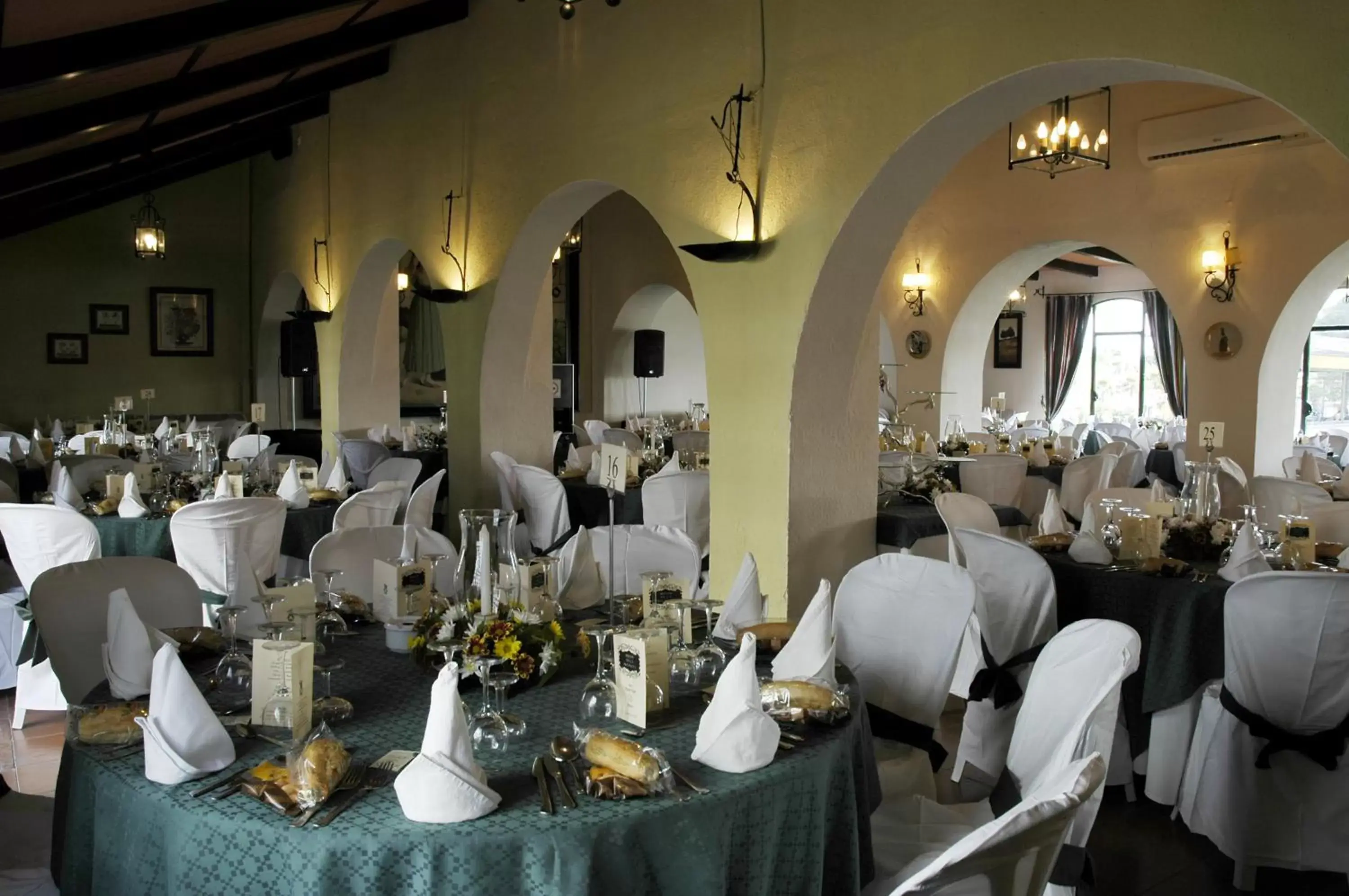 Banquet/Function facilities, Restaurant/Places to Eat in Mesón de la Molinera
