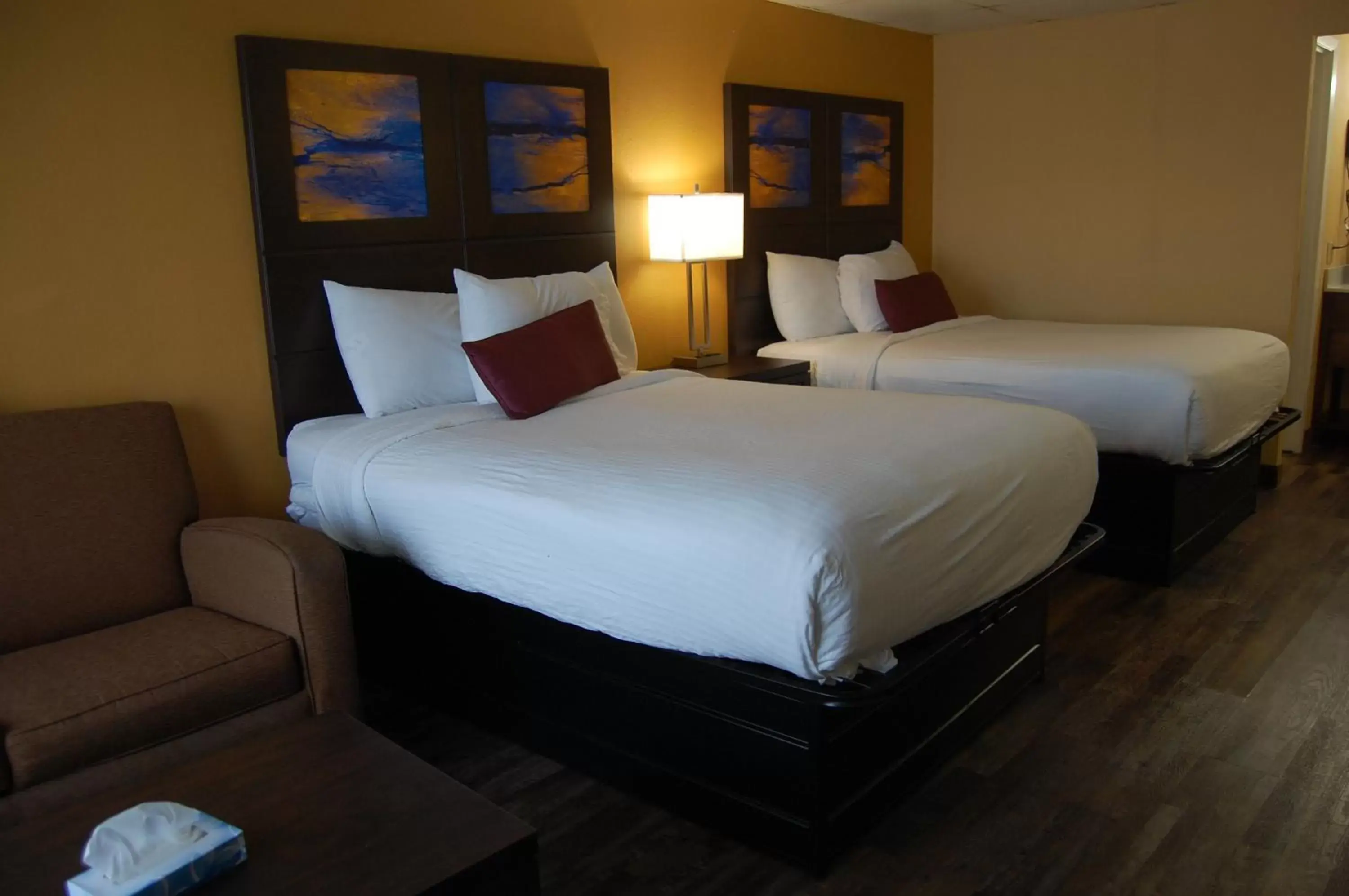 Photo of the whole room, Bed in Vacation Lodge