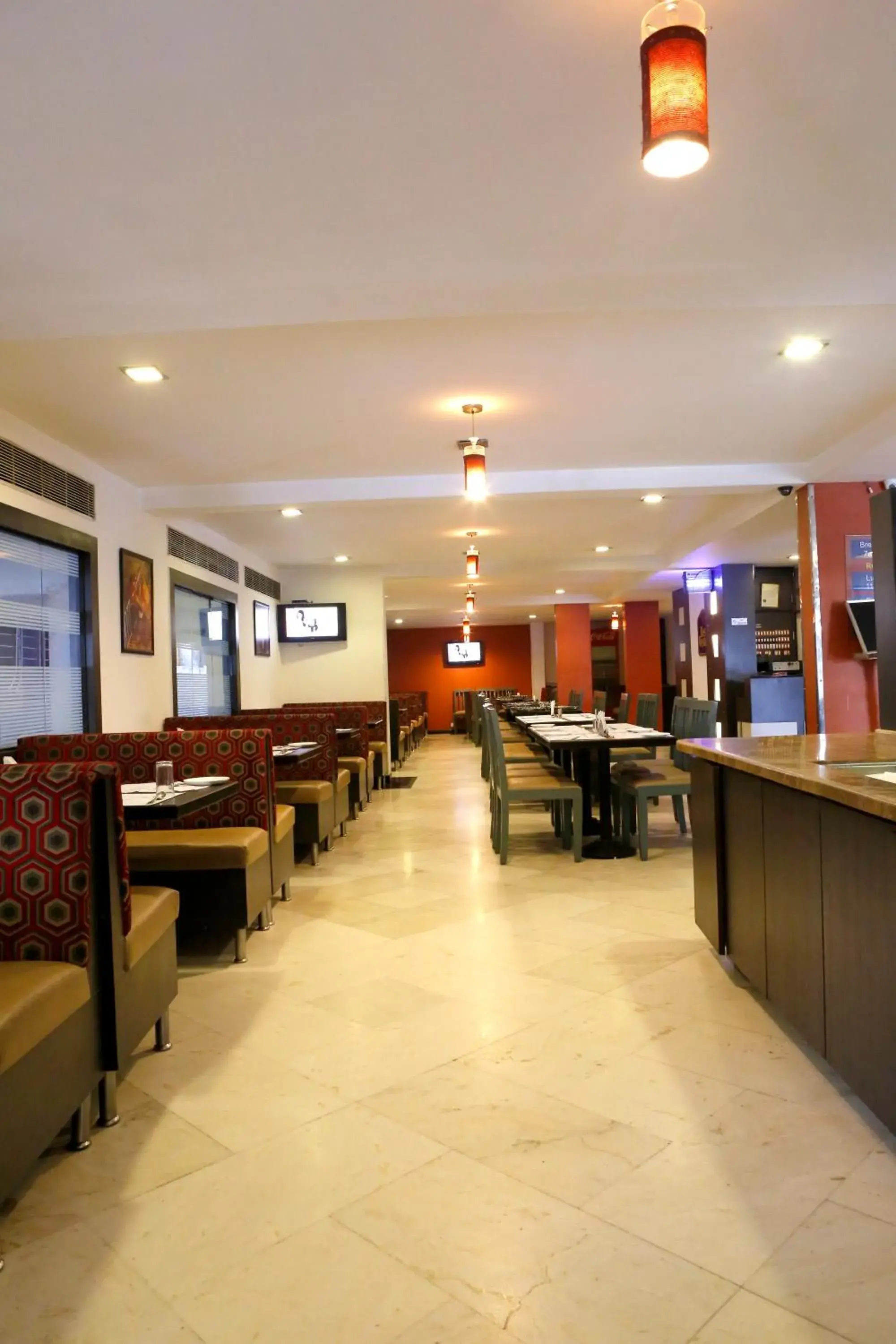 Restaurant/Places to Eat in Best Western Yuvraj