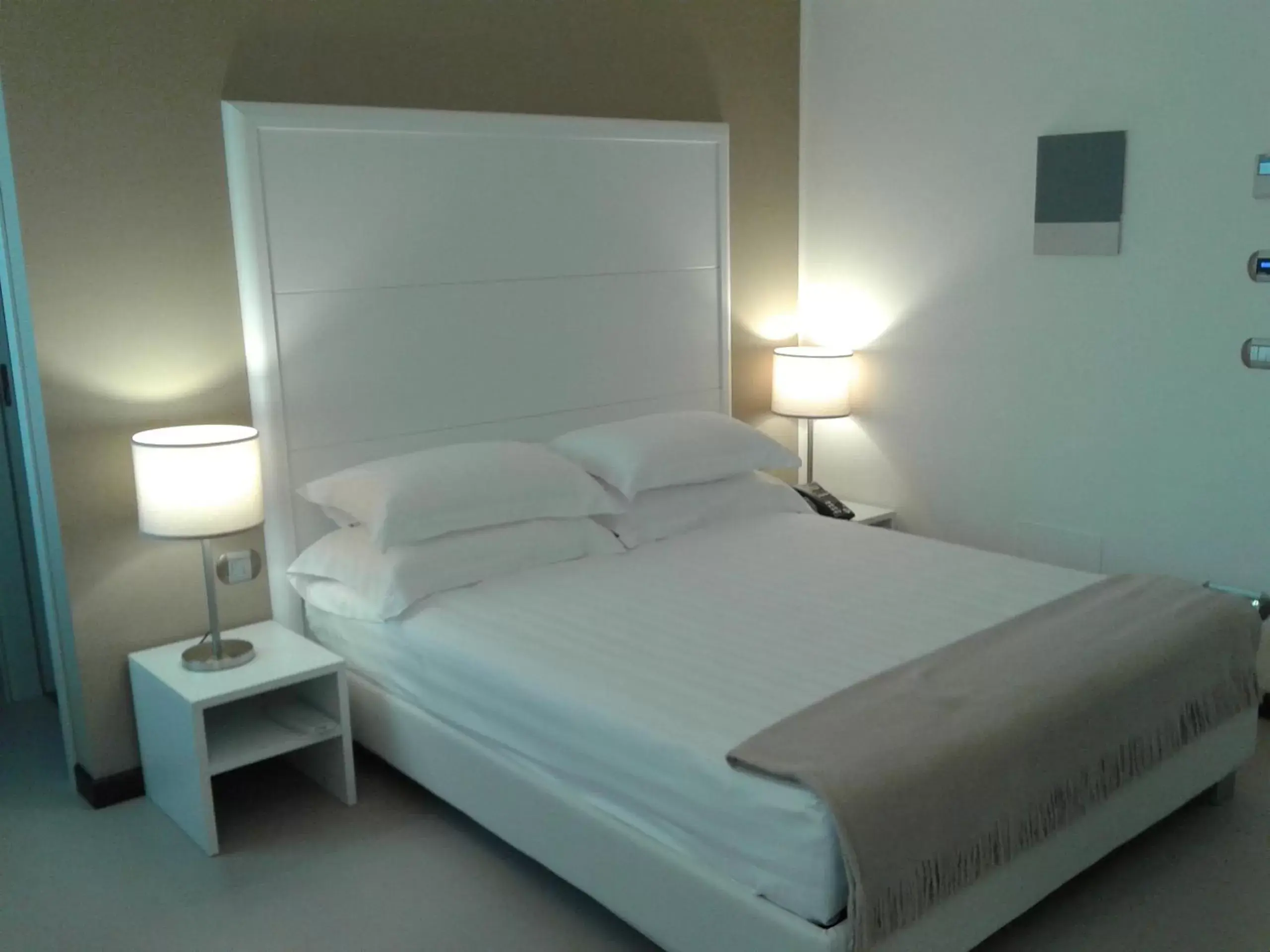 Bed in Albergo Del Sole