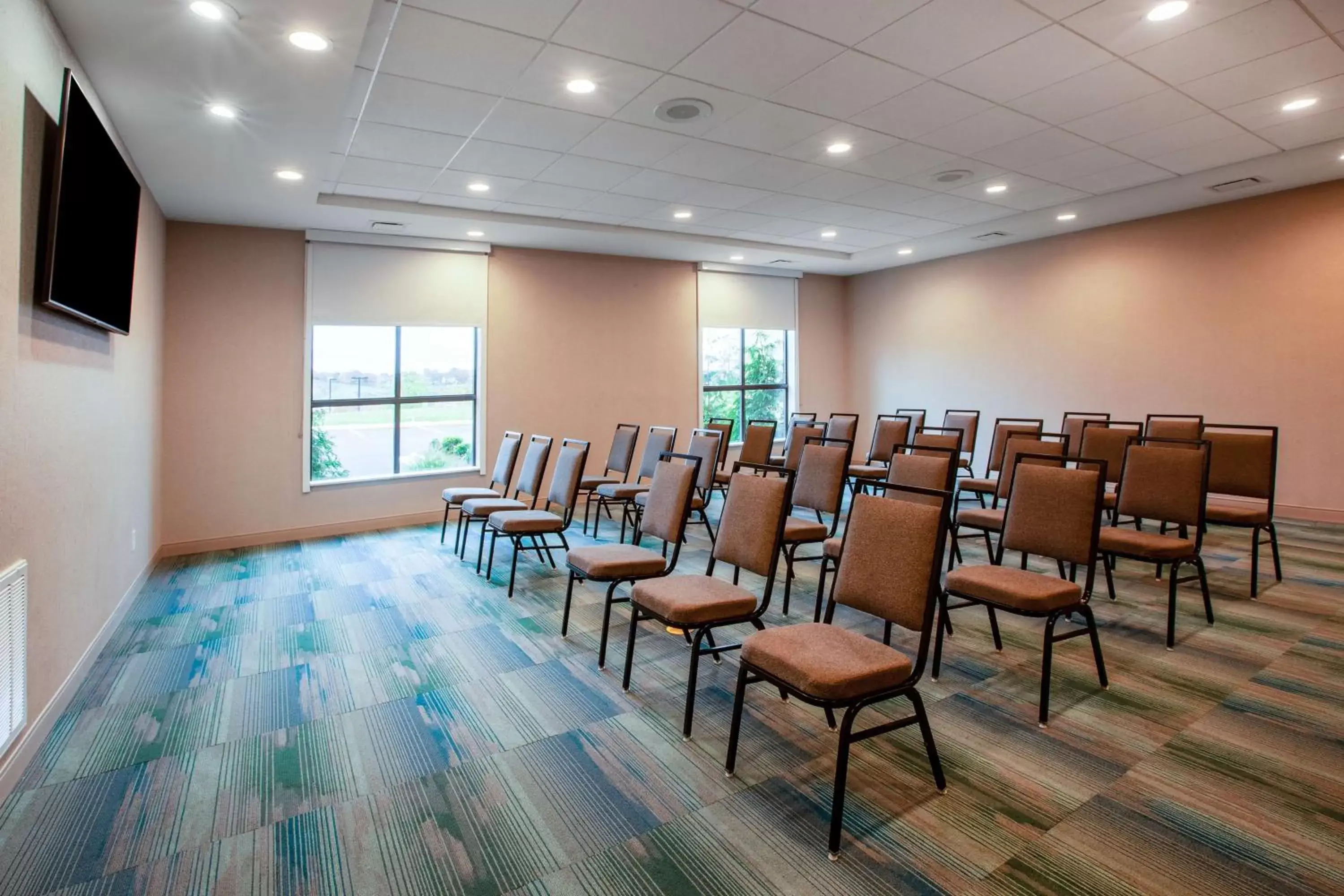 Meeting/conference room in Home2 Suites By Hilton Lewisburg, Wv