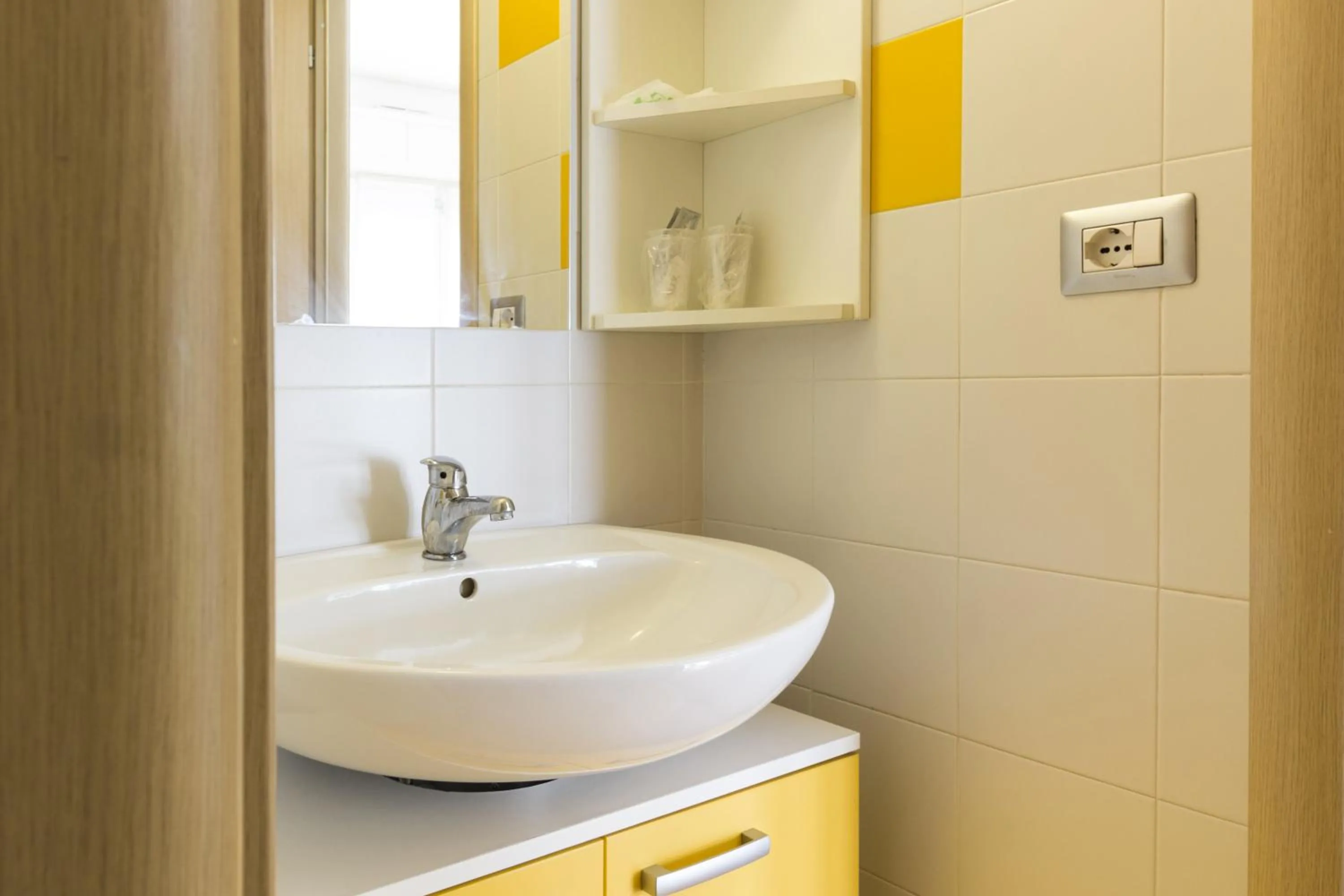 Bathroom in Hotel Sharing