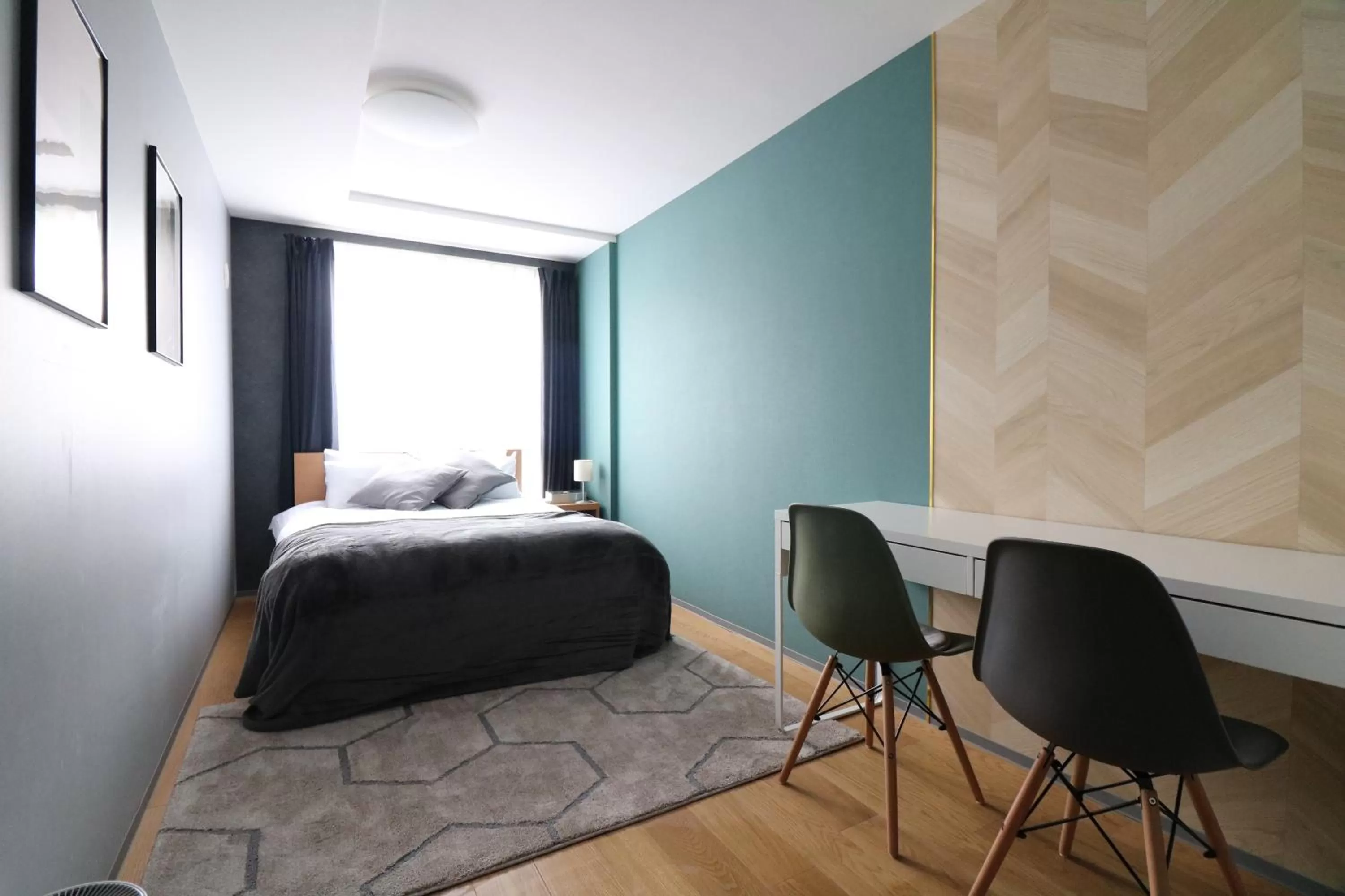 Bed in Glass Shiseikan