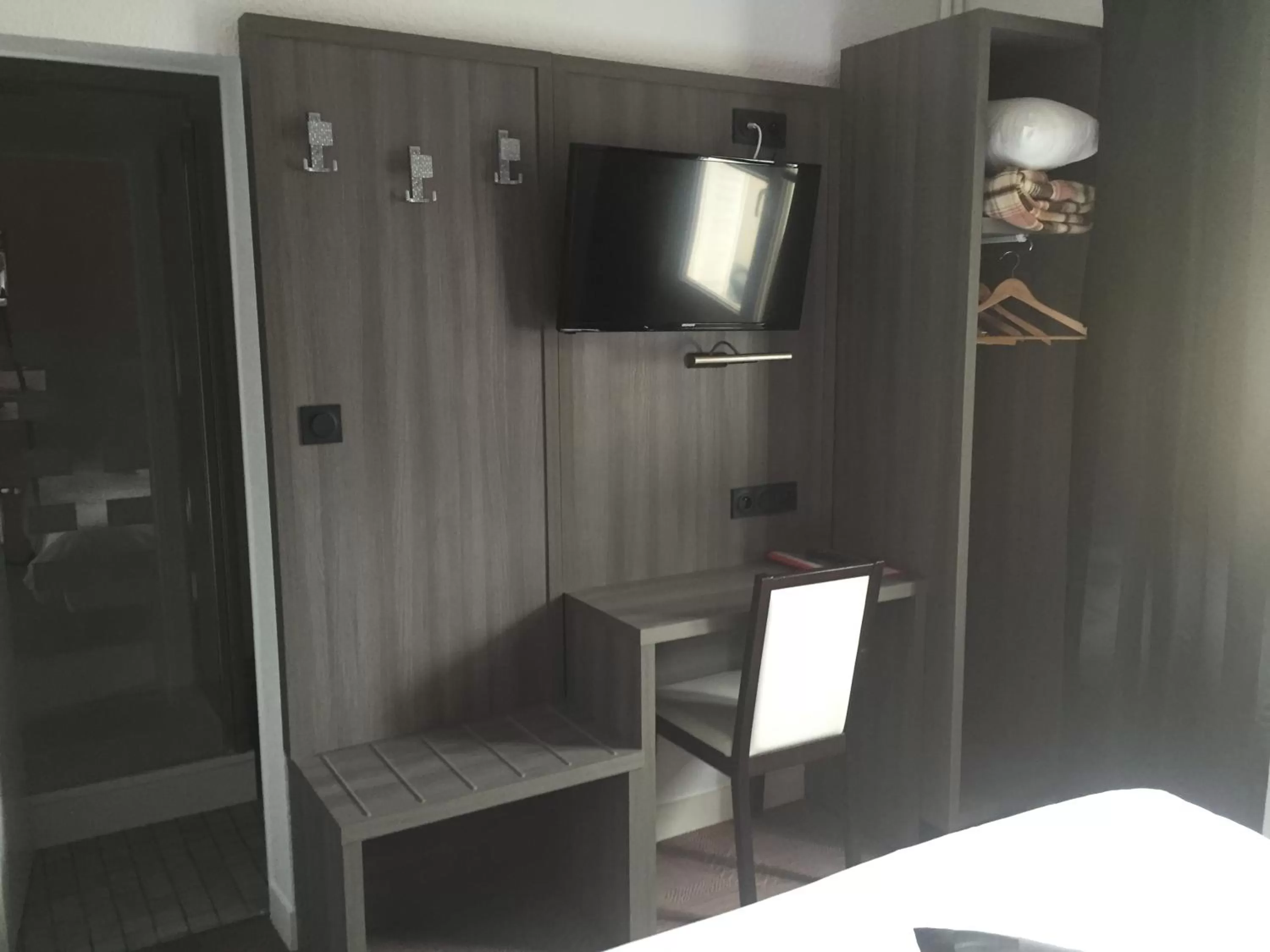 Seating area in Le Beverl'inn