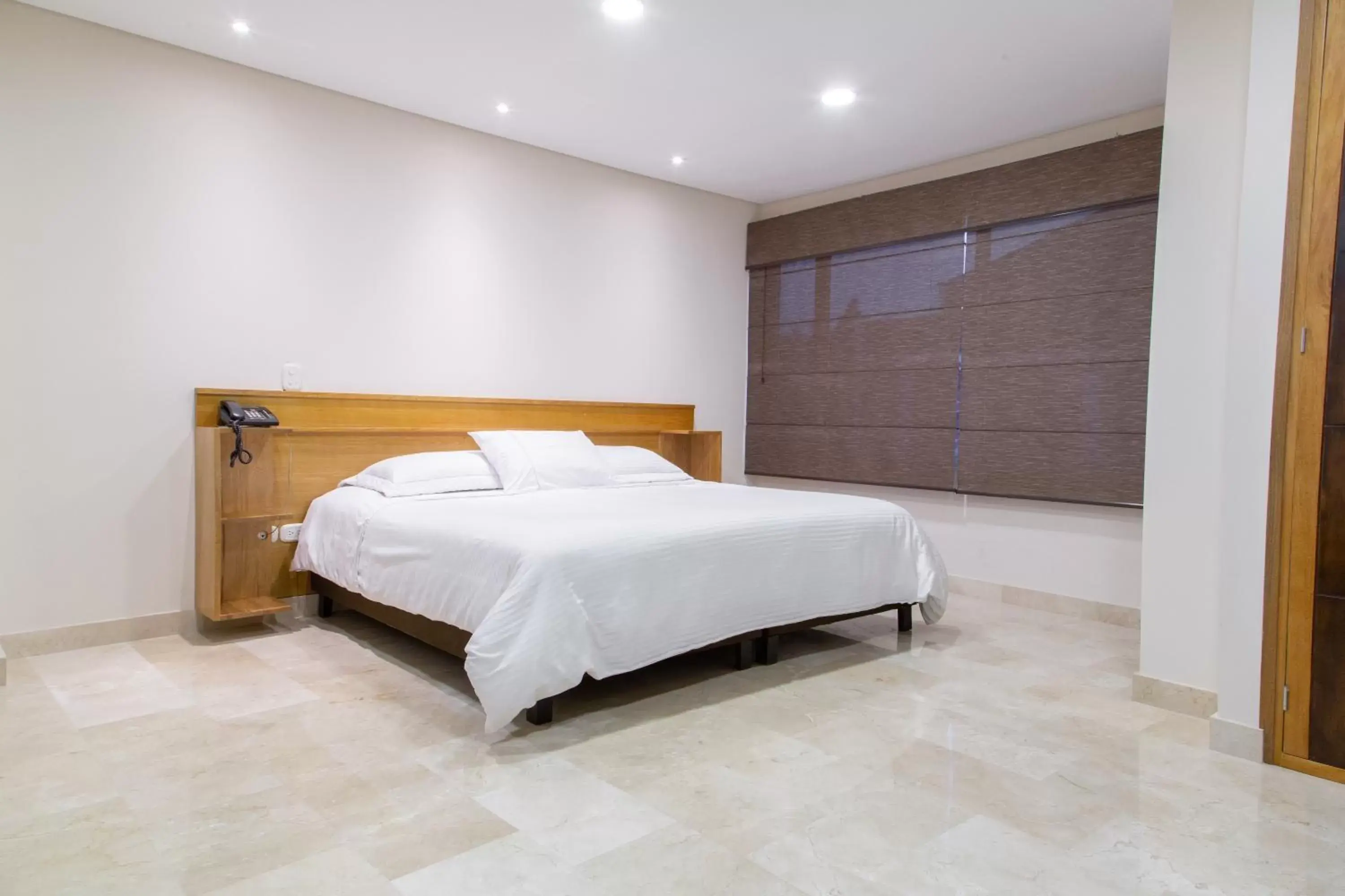 Bedroom, Bed in Hotel San Pedro del Fuerte