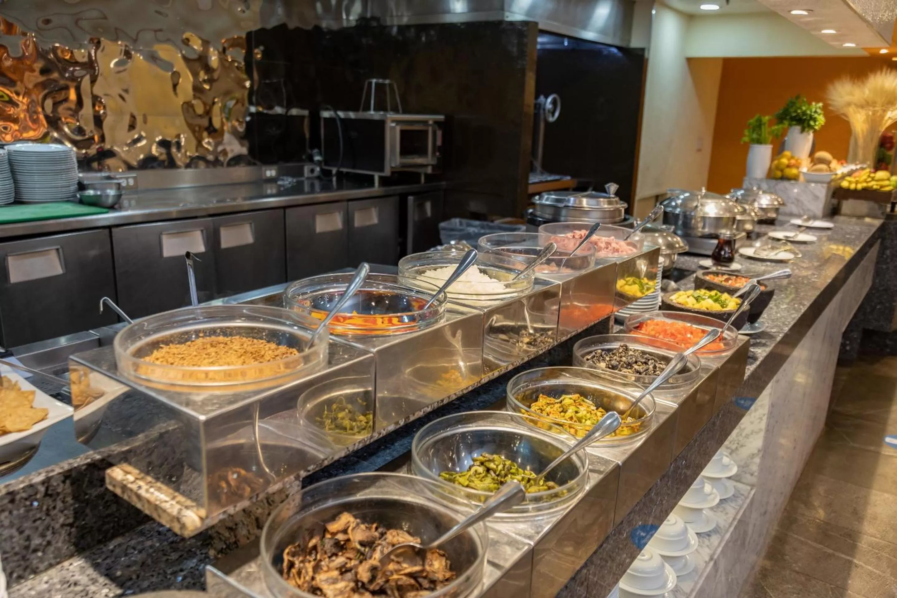 Restaurant/places to eat in Camino Real Polanco Mexico