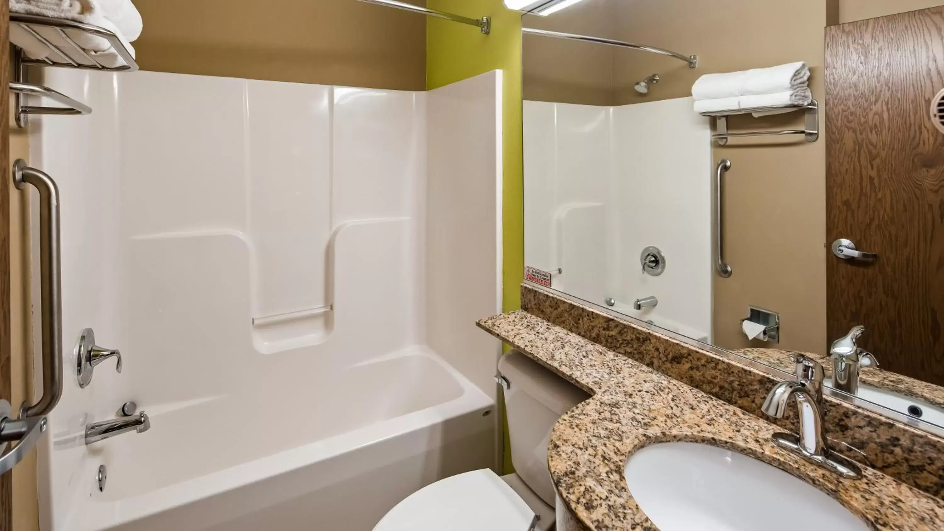 Shower, Bathroom in SureStay Plus Hotel by Best Western Buckhannon