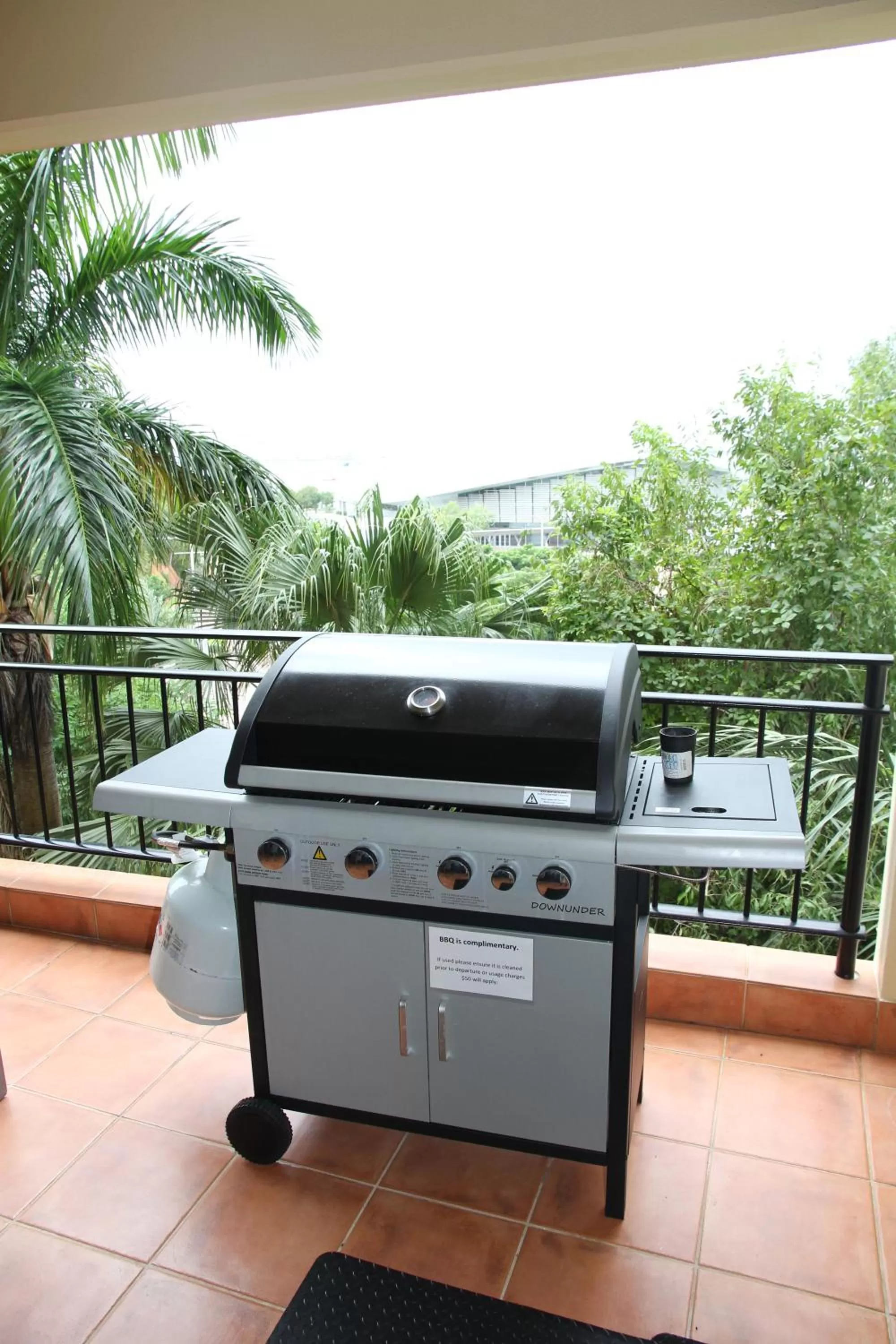 BBQ Facilities in Darwin Deluxe Apartments