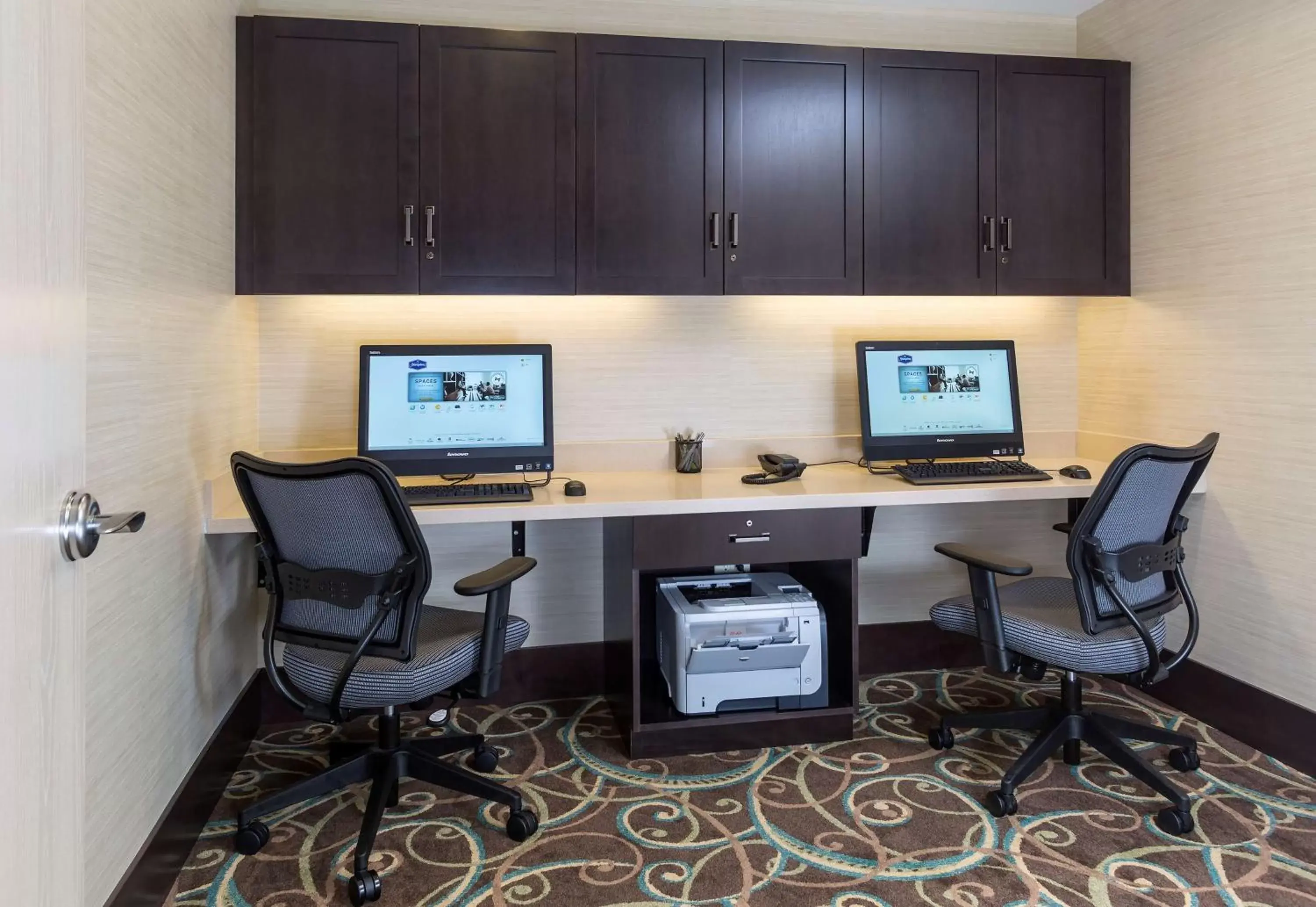 Business facilities, Business Area/Conference Room in Hampton Inn & Suites Philadelphia Montgomeryville