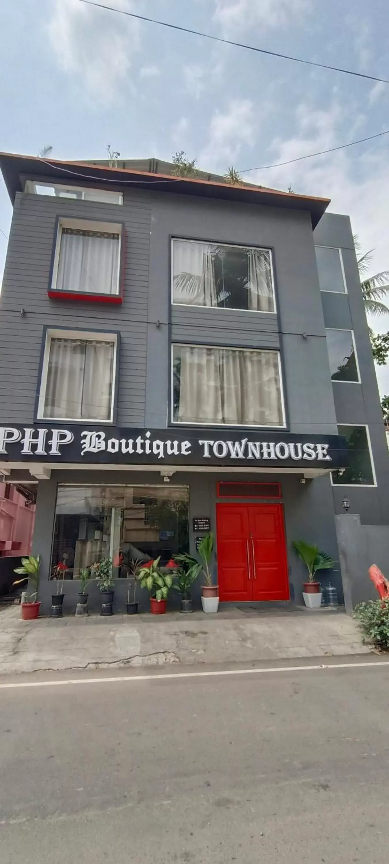 Property building in PHP BOUTIQUE TOWNHOUSE Property building in PHP BOUTIQUE TOWNHOUSE