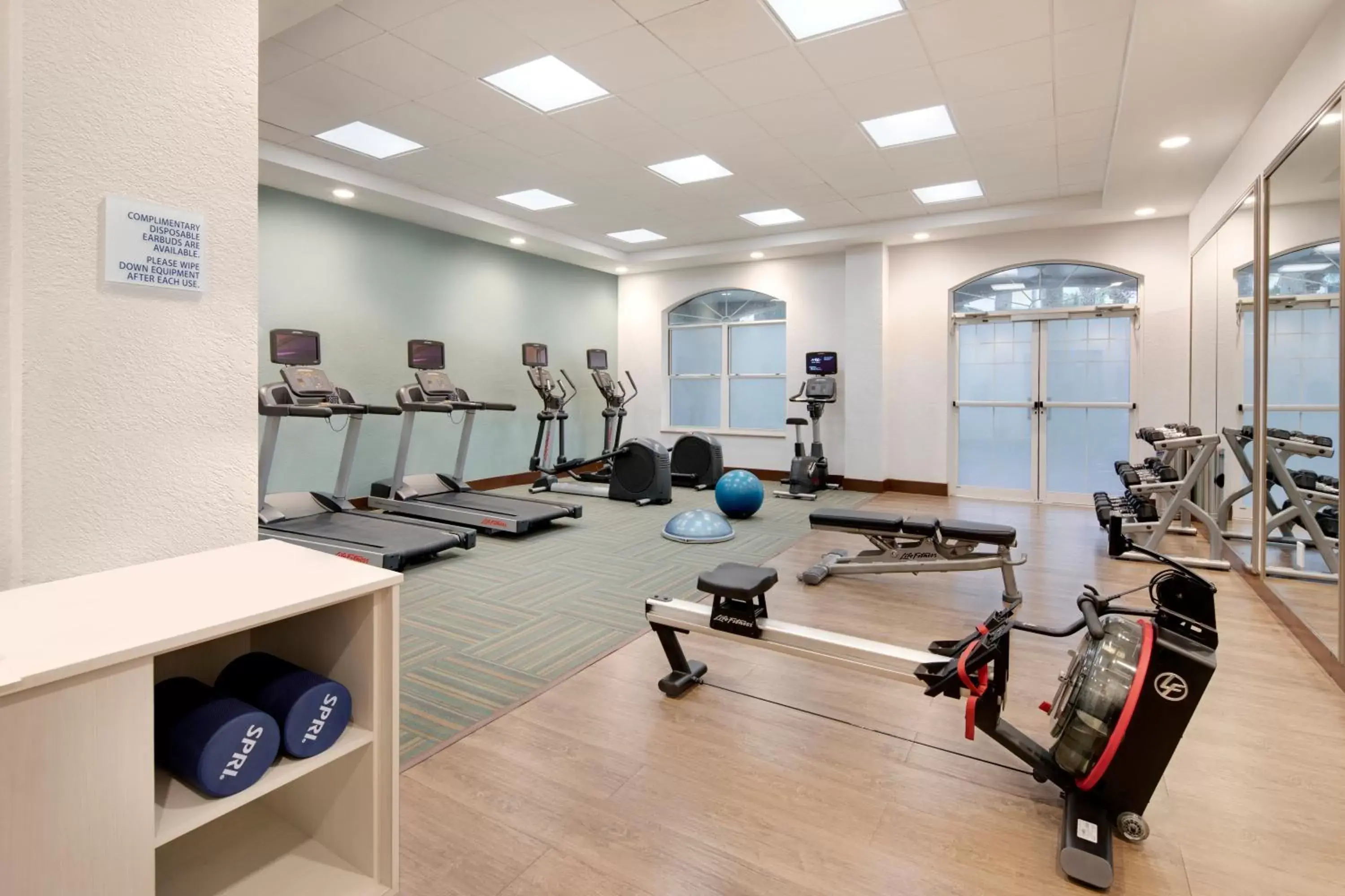 Fitness centre/facilities, Fitness Center/Facilities in Holiday Inn Express & Suites S Lake Buena Vista, an IHG Hotel