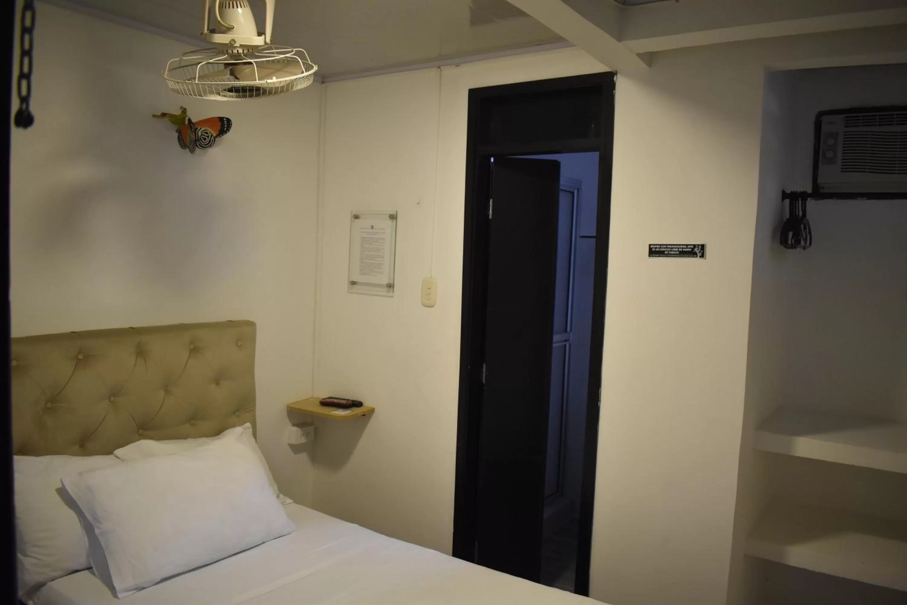 Photo of the whole room, Bed in Hotel Balop