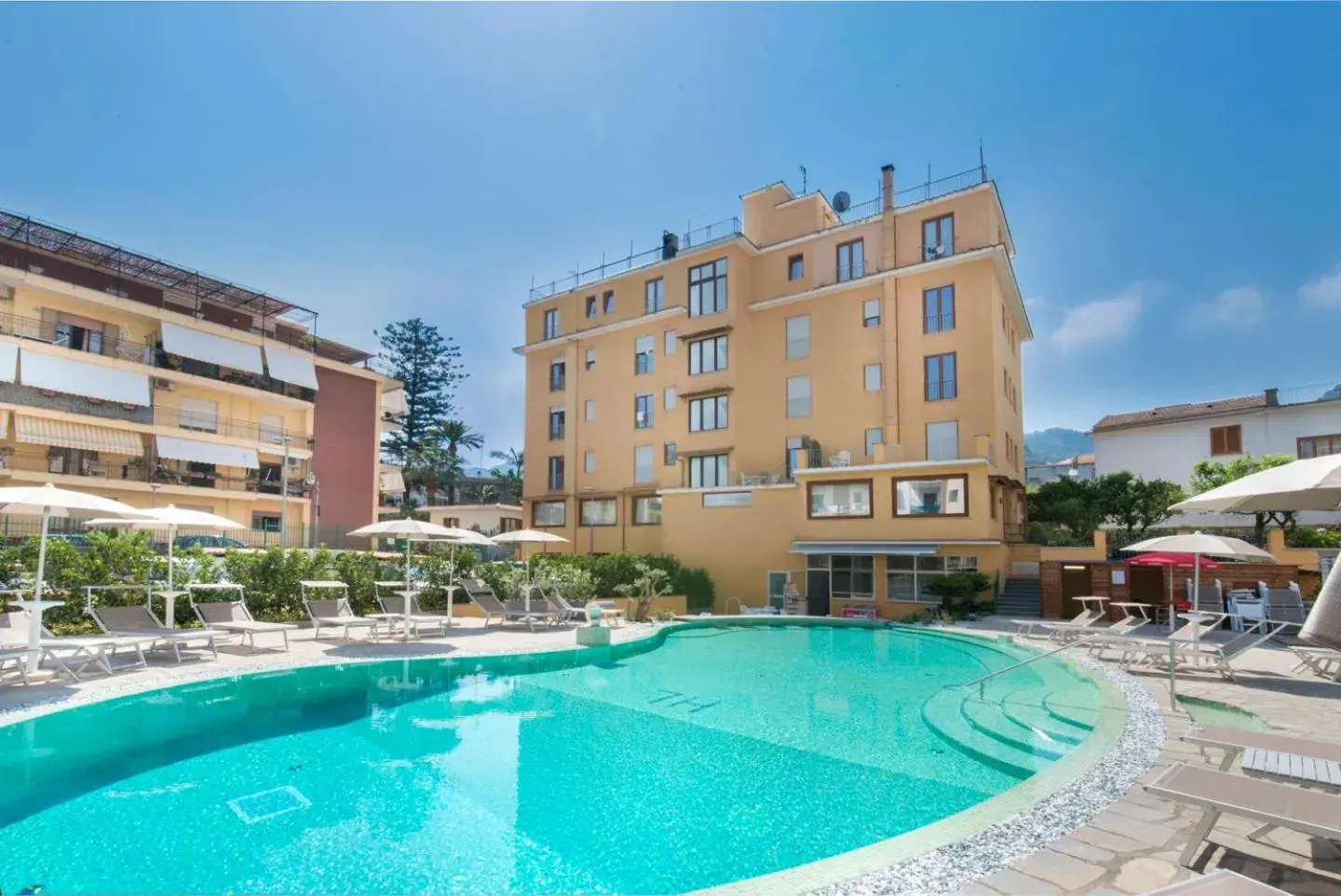 Property building, Swimming Pool in Hotel Leone