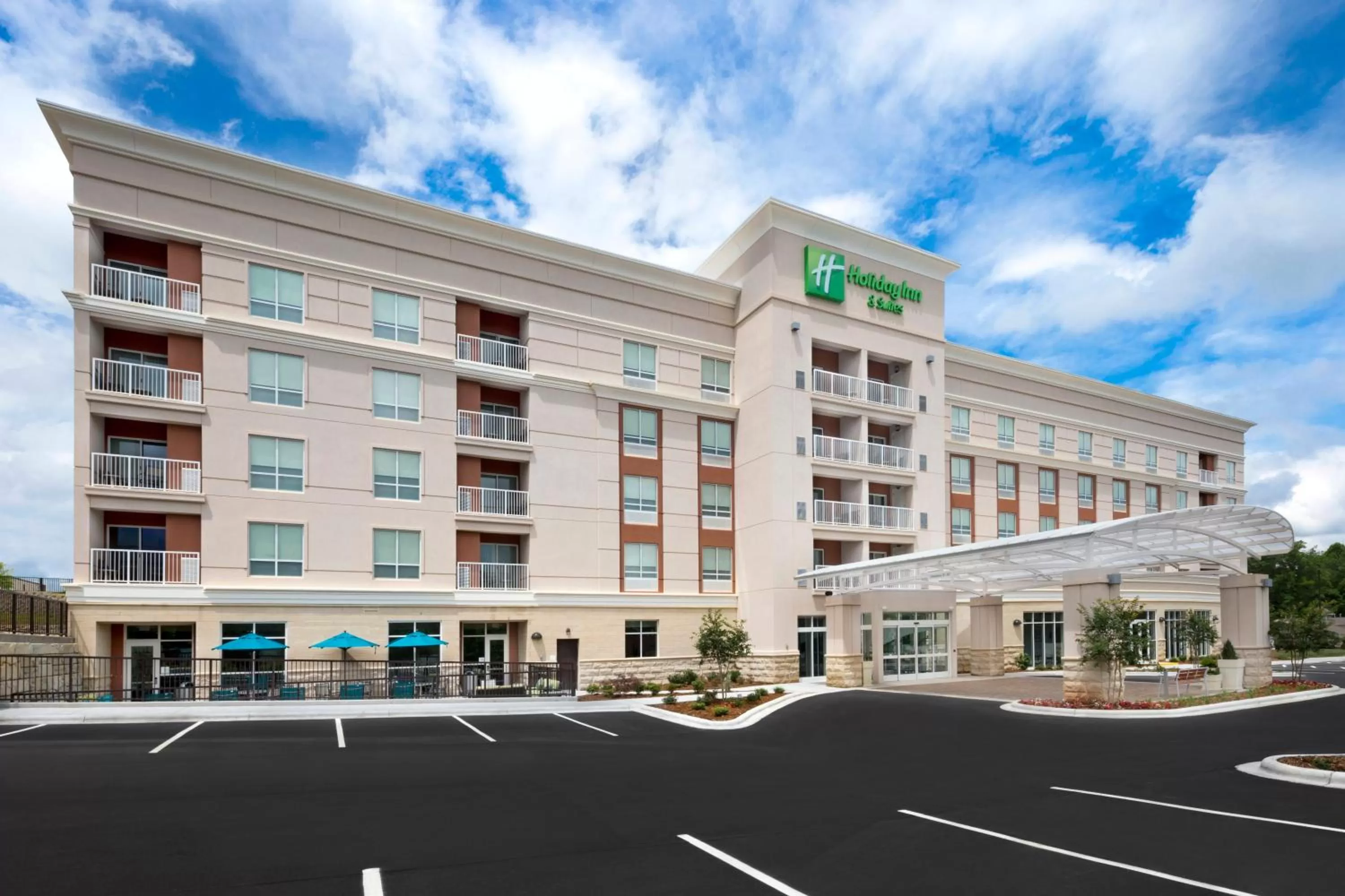 Property building in Holiday Inn & Suites Arden - Asheville Airport by IHG
