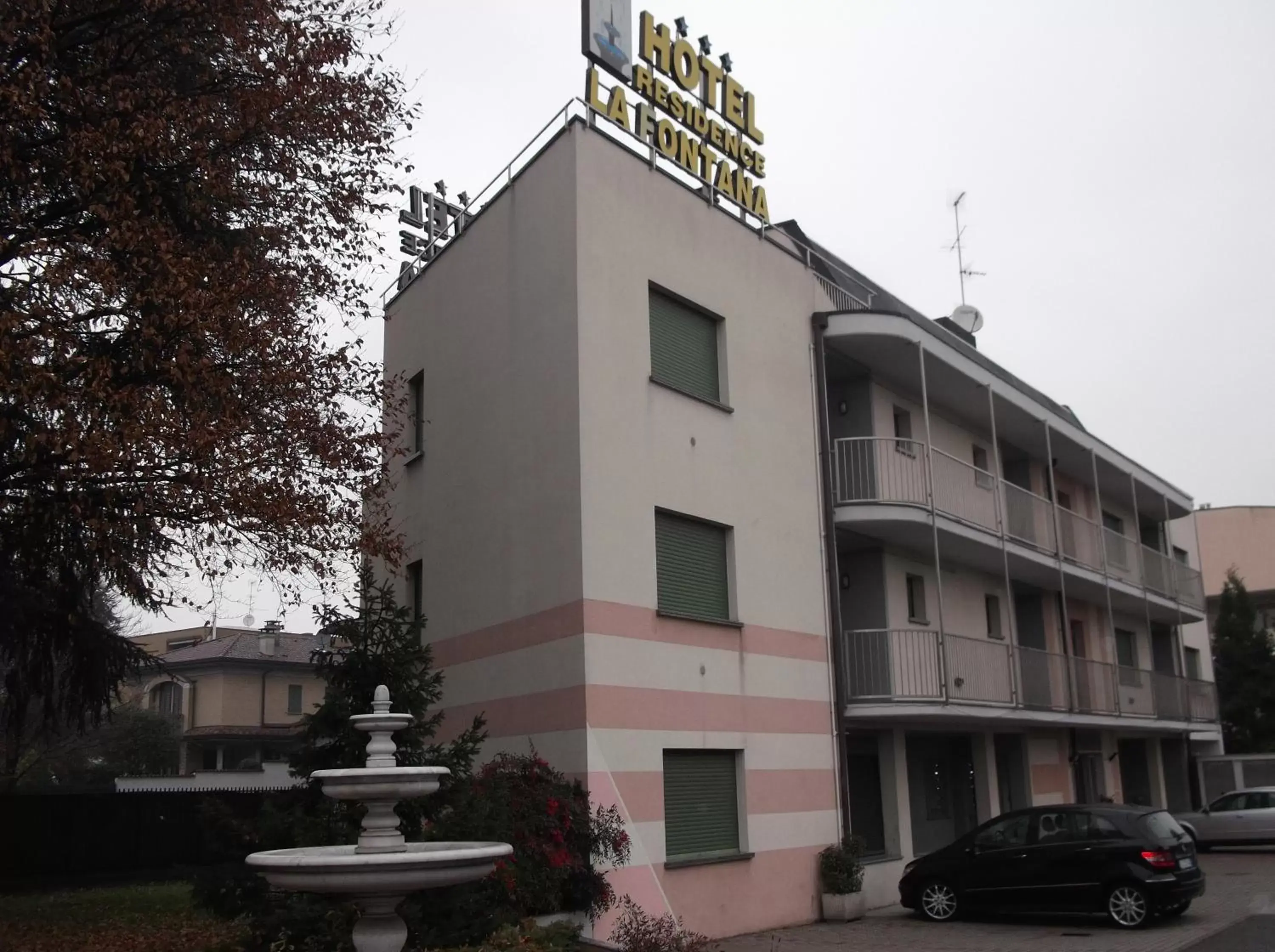 Property building in Hotel Residence La Fontana