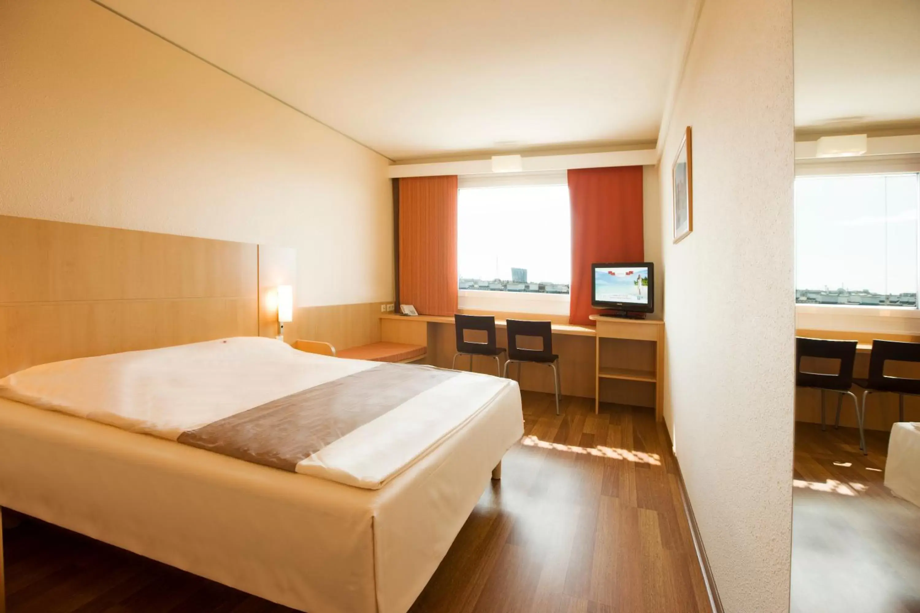 Bed in Ibis Wien Messe