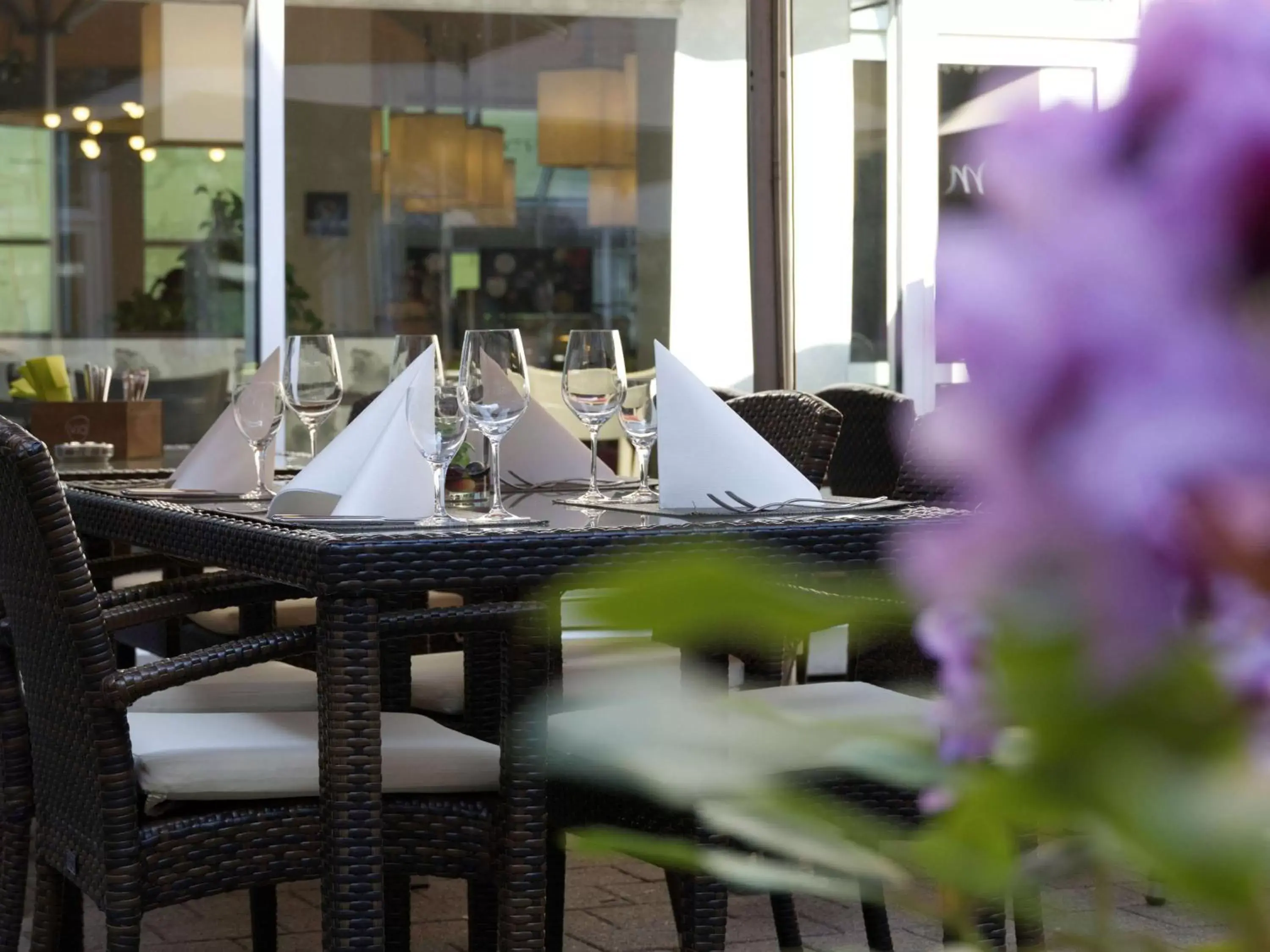 Restaurant/Places to Eat in Mercure Hotel Severinshof Koln City