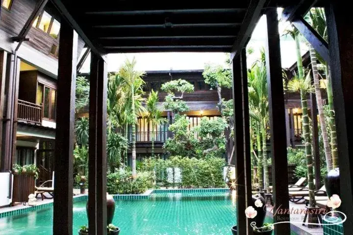 Property building, Swimming Pool in Yantarasri Resort