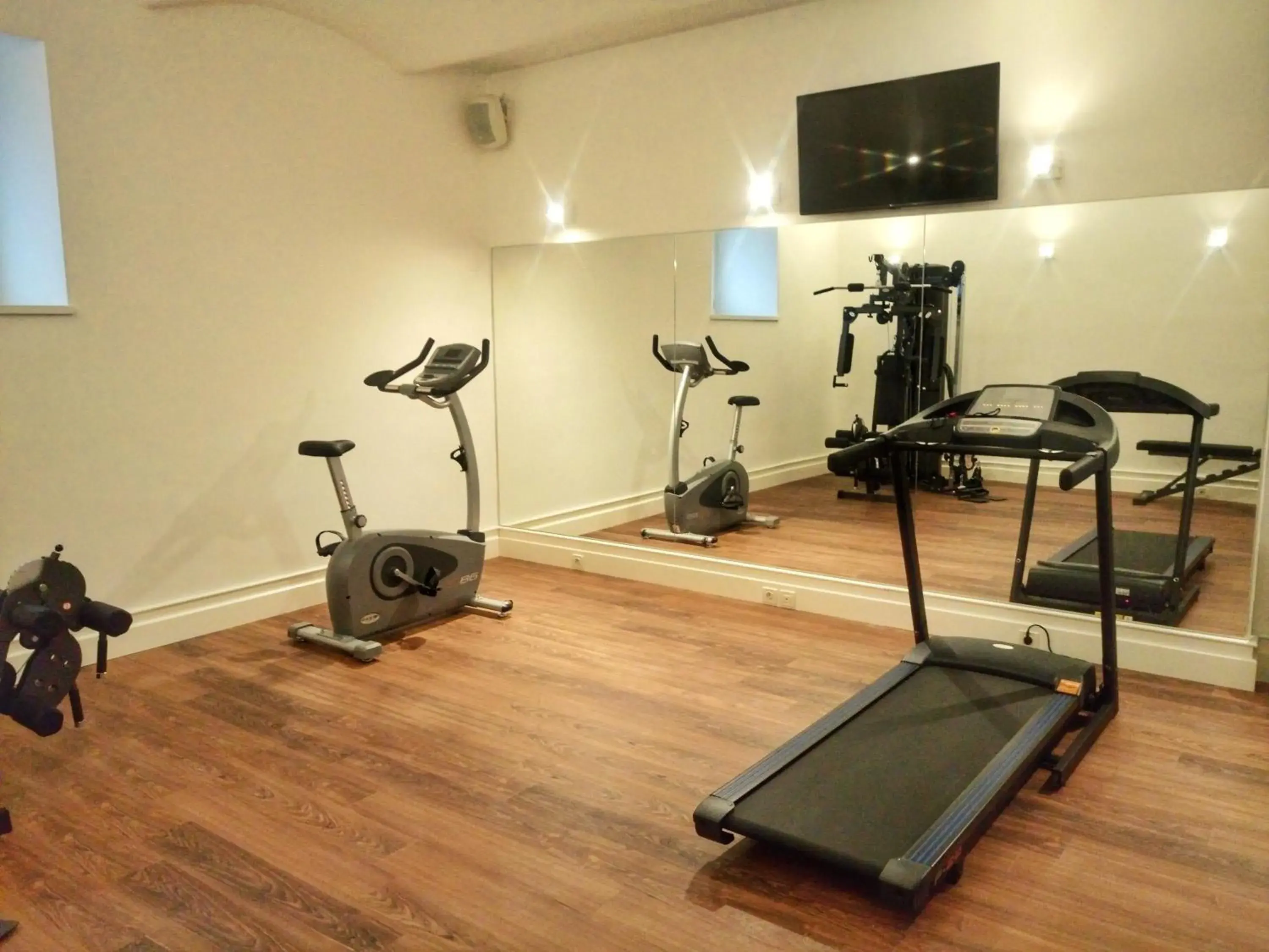 Fitness centre/facilities, Fitness Center/Facilities in Hotel Le Premier