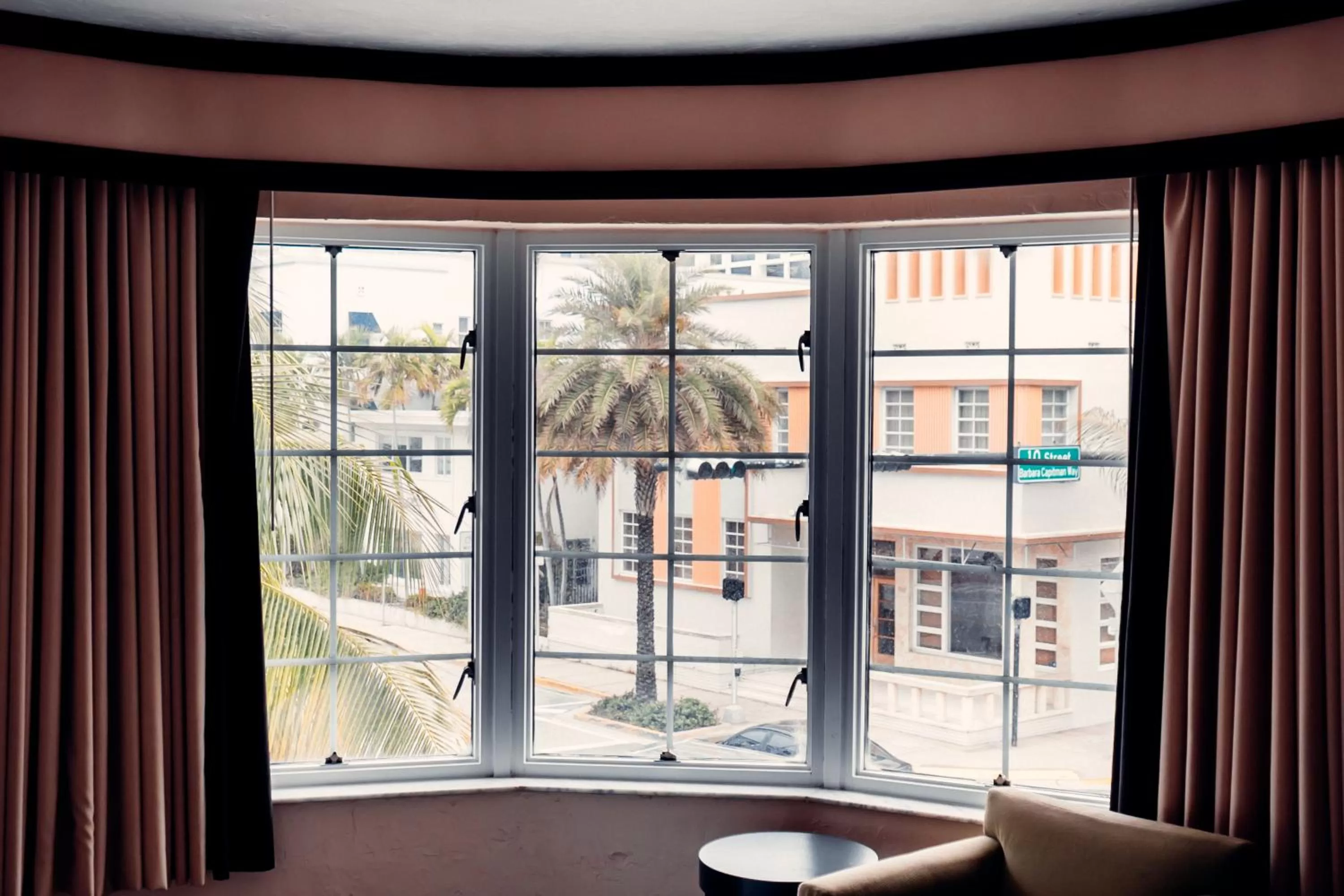 Nearby landmark in Essex House Hotel