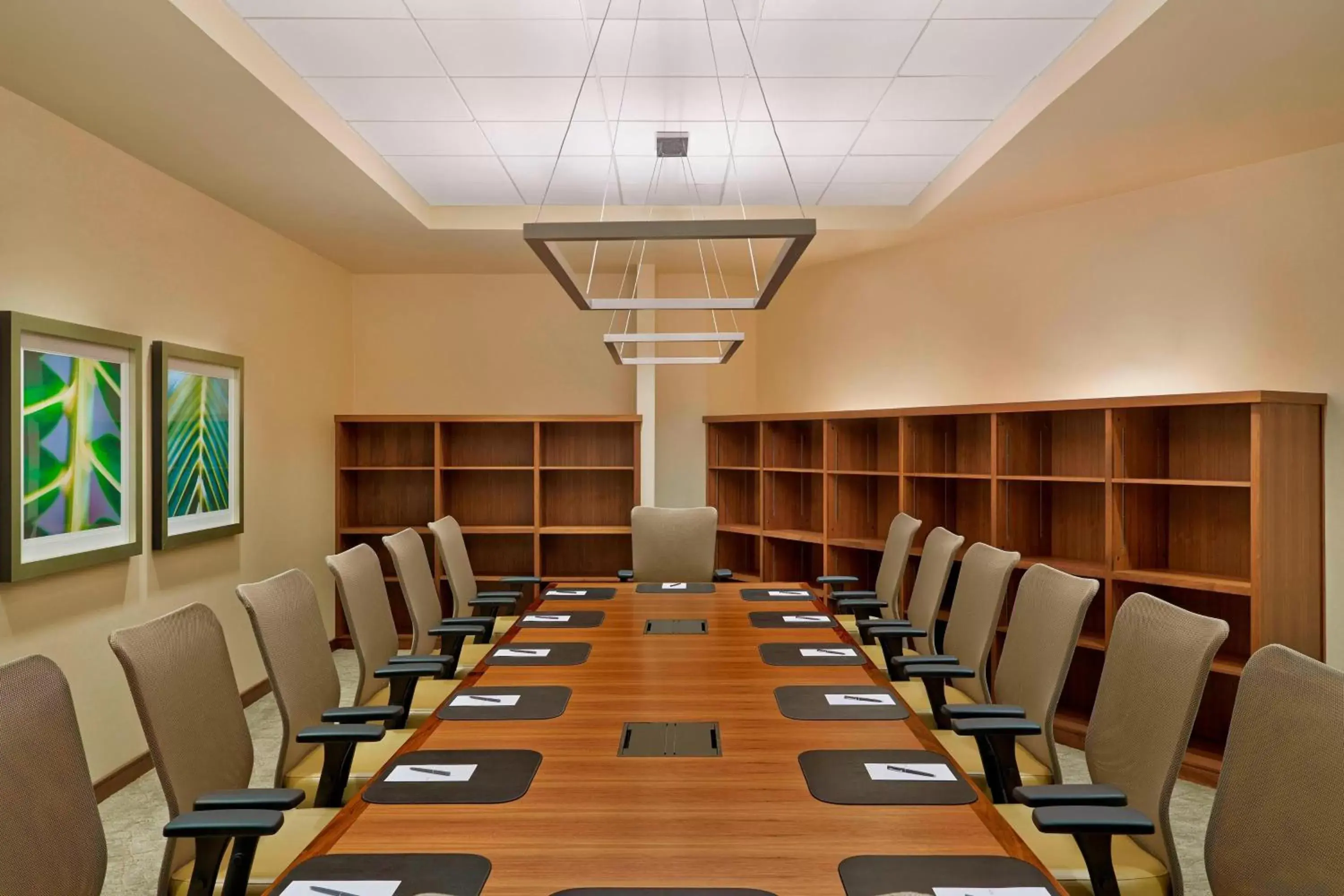 Meeting/conference room in The Westin San Diego Bayview