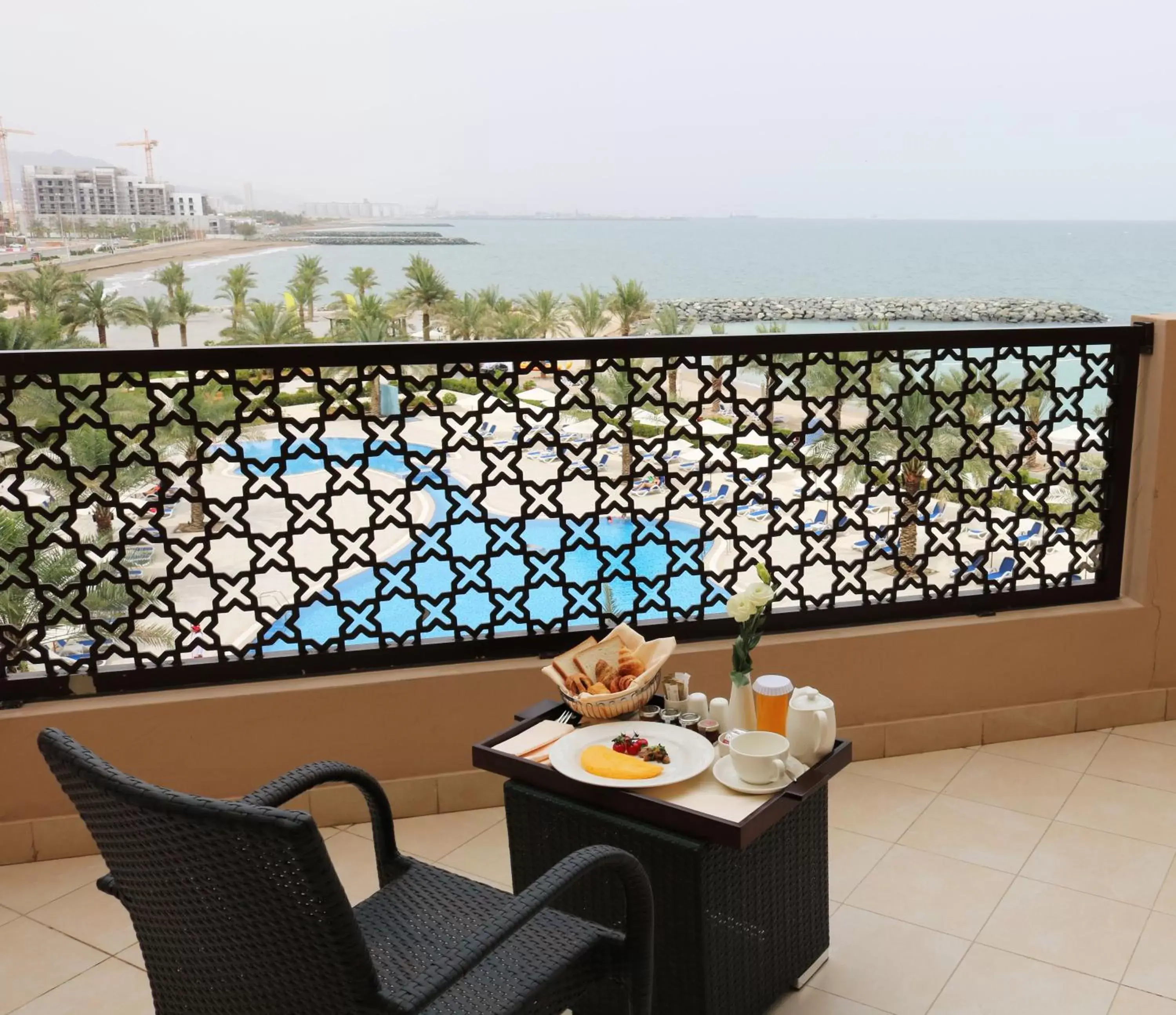 Balcony/Terrace in Al Bahar Hotel & Resort