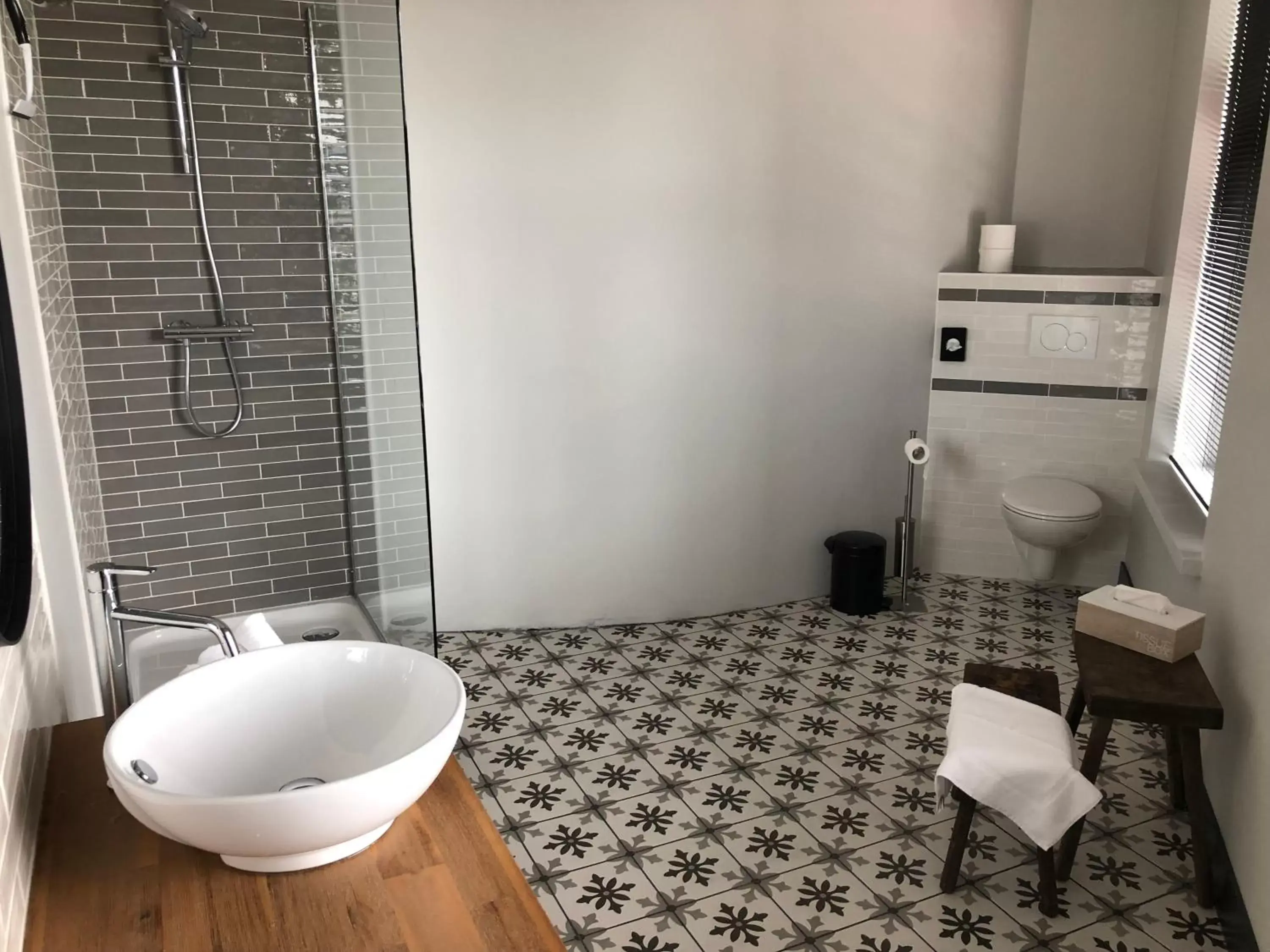 Classic Quadruple Room in La Posterie Classic Quadruple Room in La Posterie