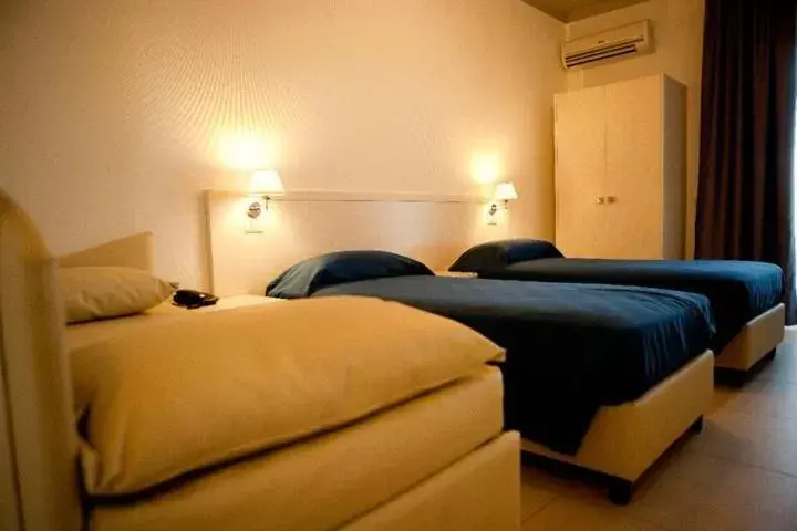 Bedroom, Bed in Hotel La Terrazza