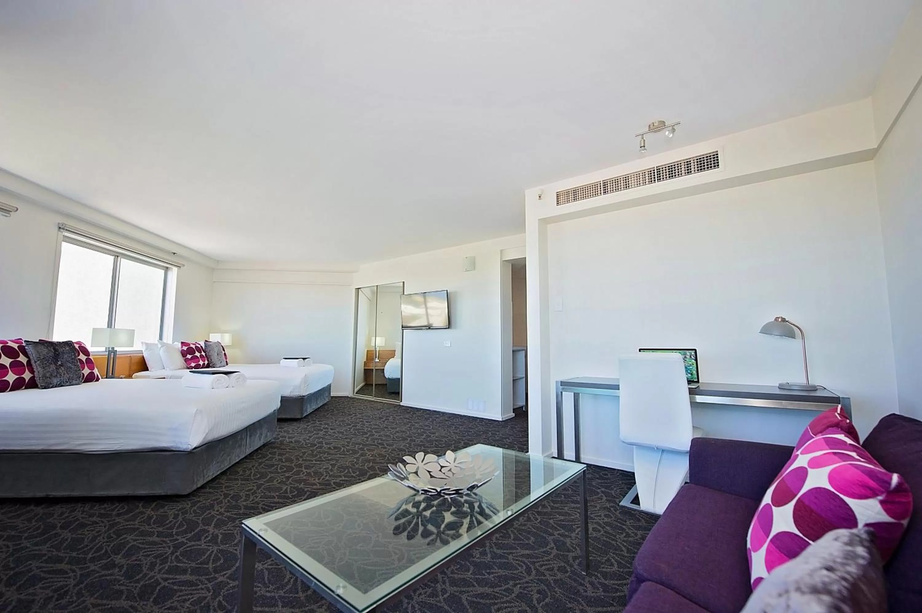 TV and multimedia, Bed in The Lord Forrest Hotel