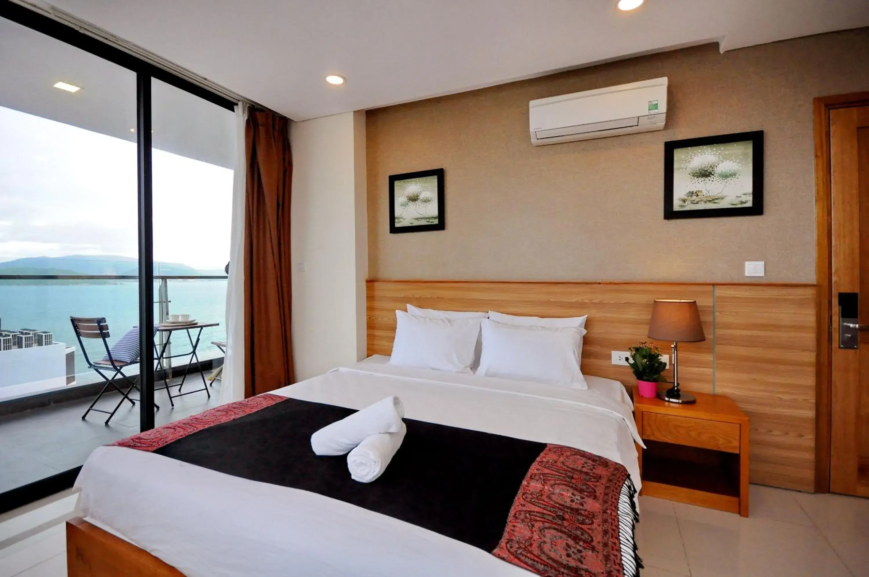 Bedroom, Bed in Holi Beach Hotel & Apartments