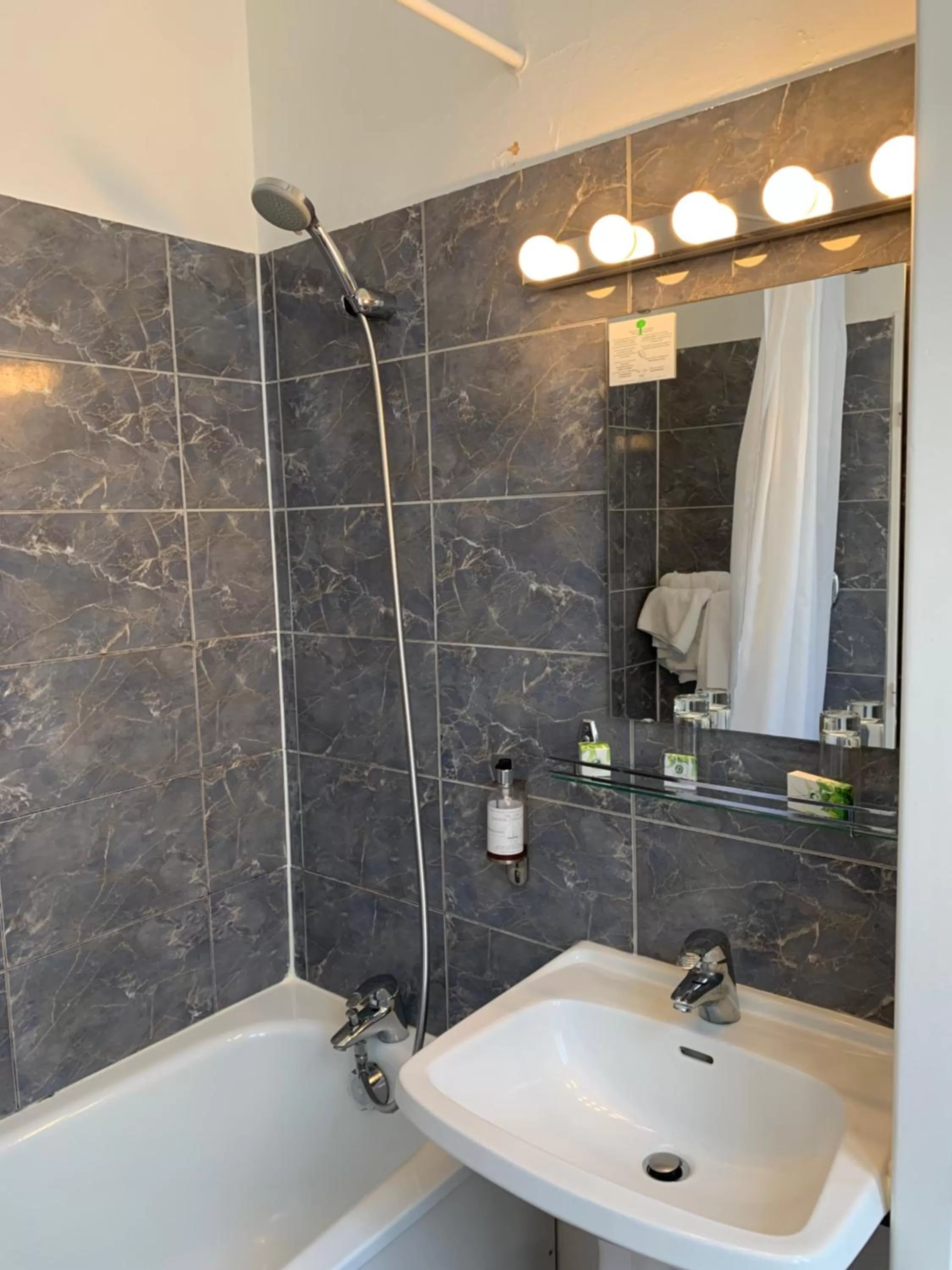 Bathroom in Ambassadeur Hotel - Cherbourg Port de Plaisance