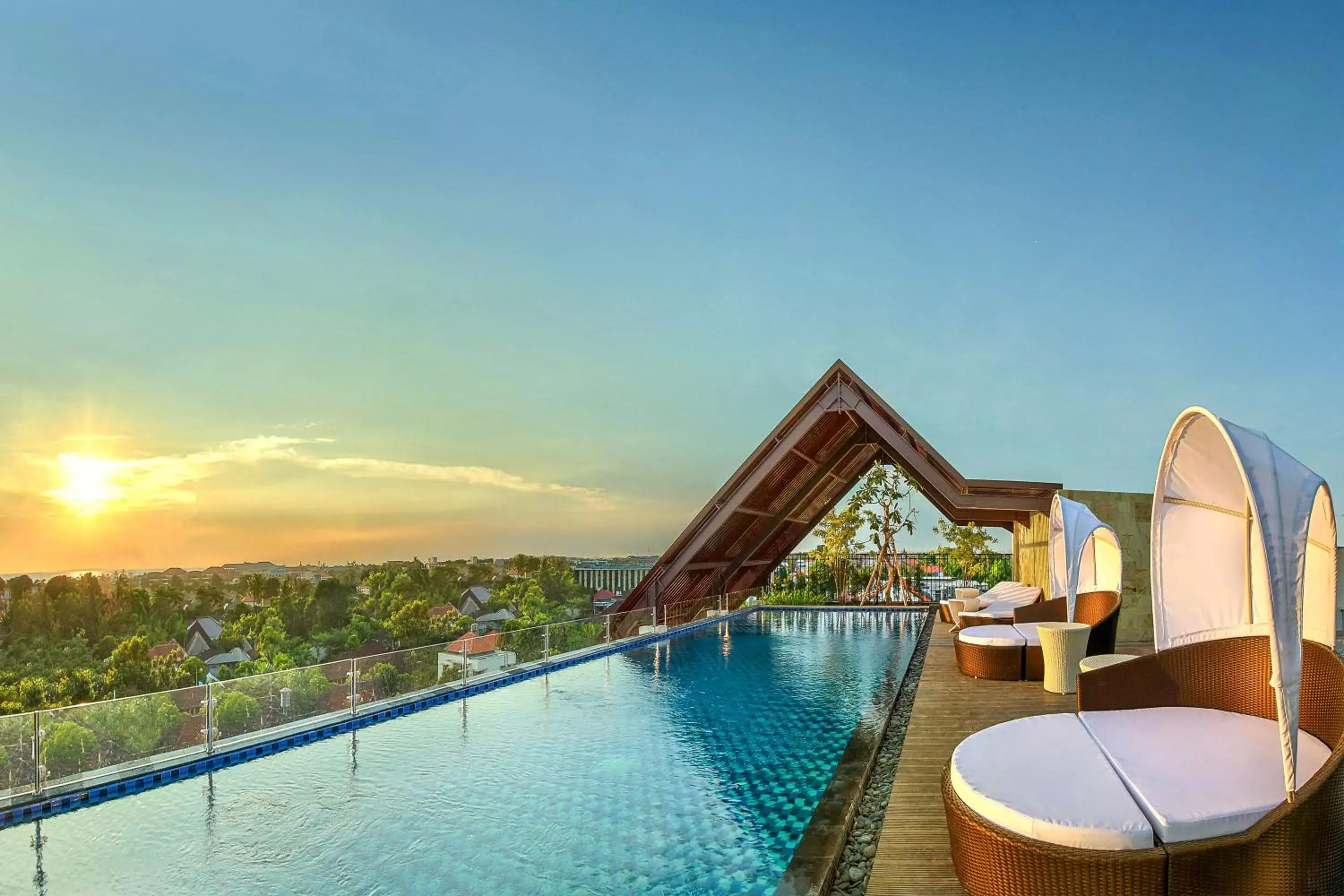 Balcony/Terrace, Swimming Pool in ibis Bali Legian Street