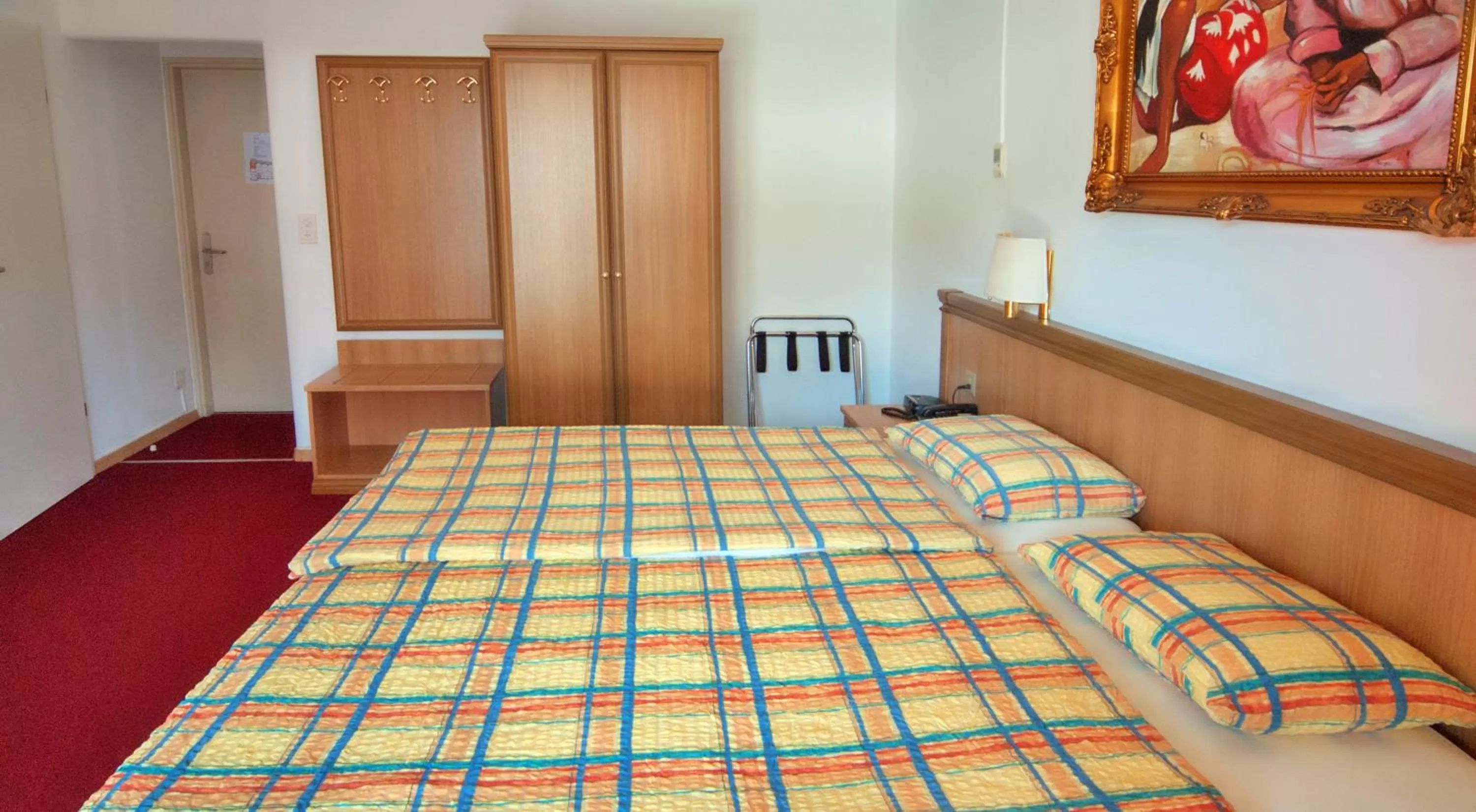 Bed in Hotel Dischma - FREE BUS AND TRAIN TICKET