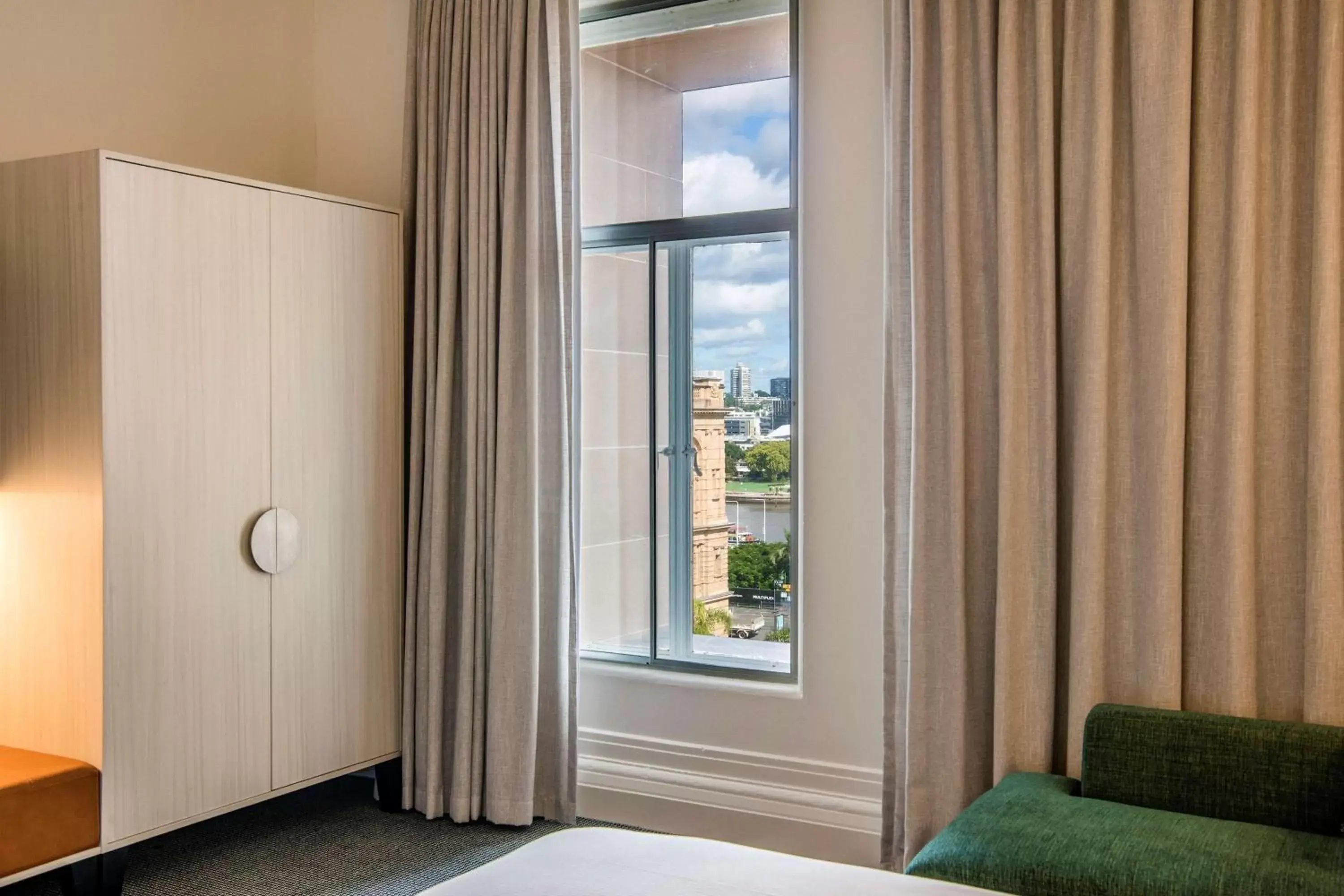 Bedroom in Adina Apartment Hotel Brisbane