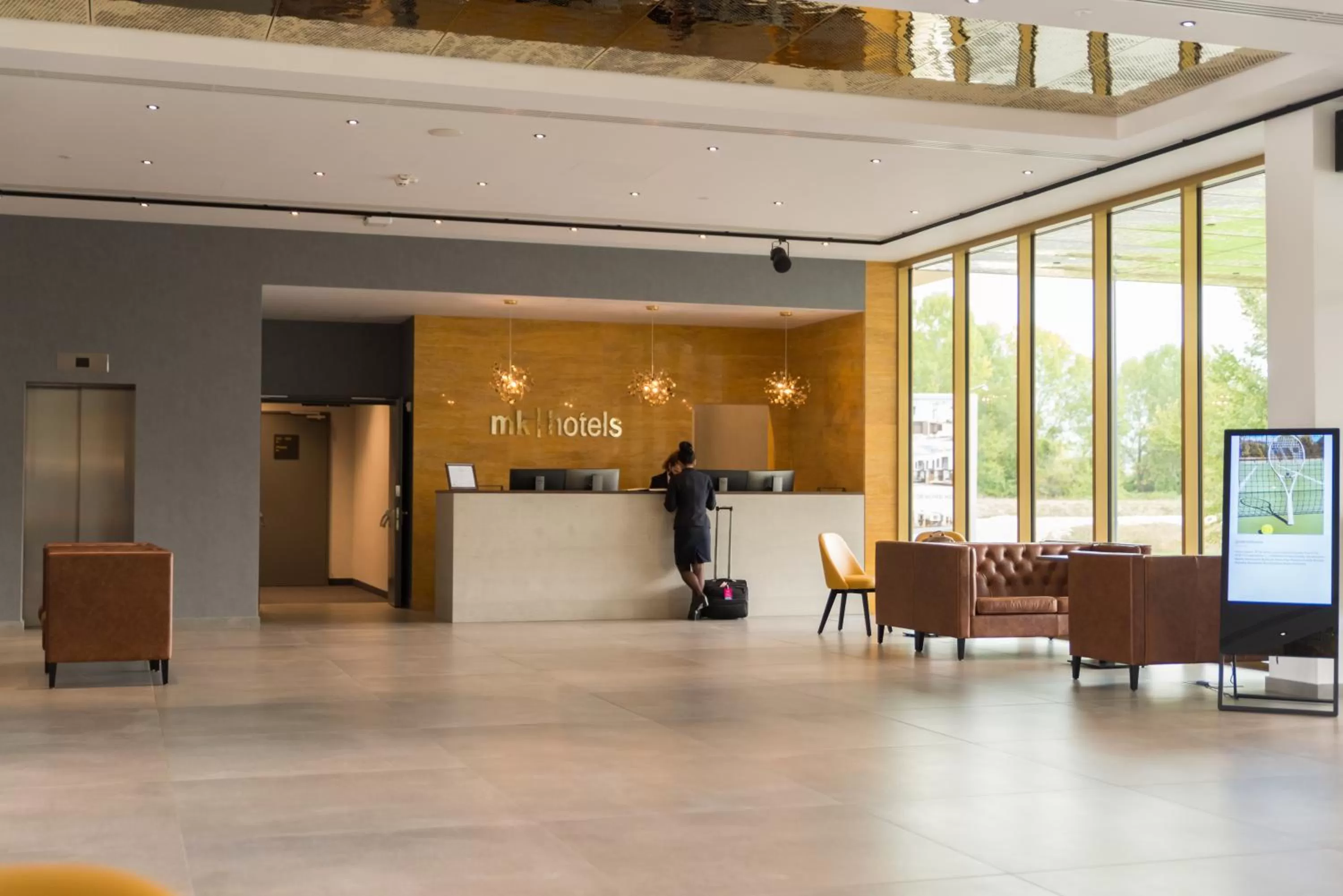 Lobby or reception in mk hotel tirana