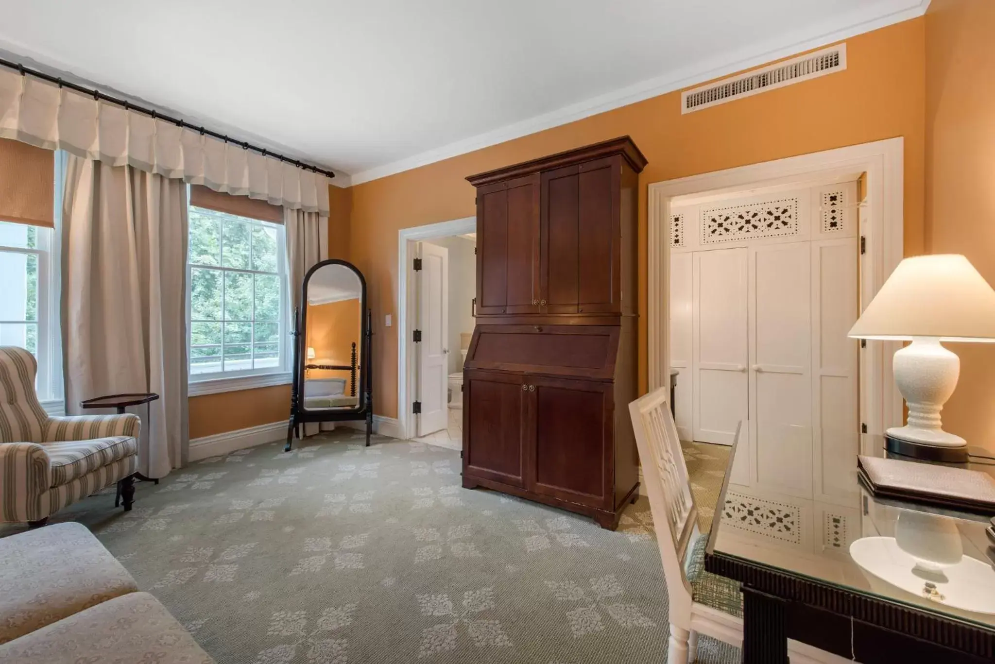 Photo of the whole room, TV/Entertainment Center in Omni Bedford Springs Resort