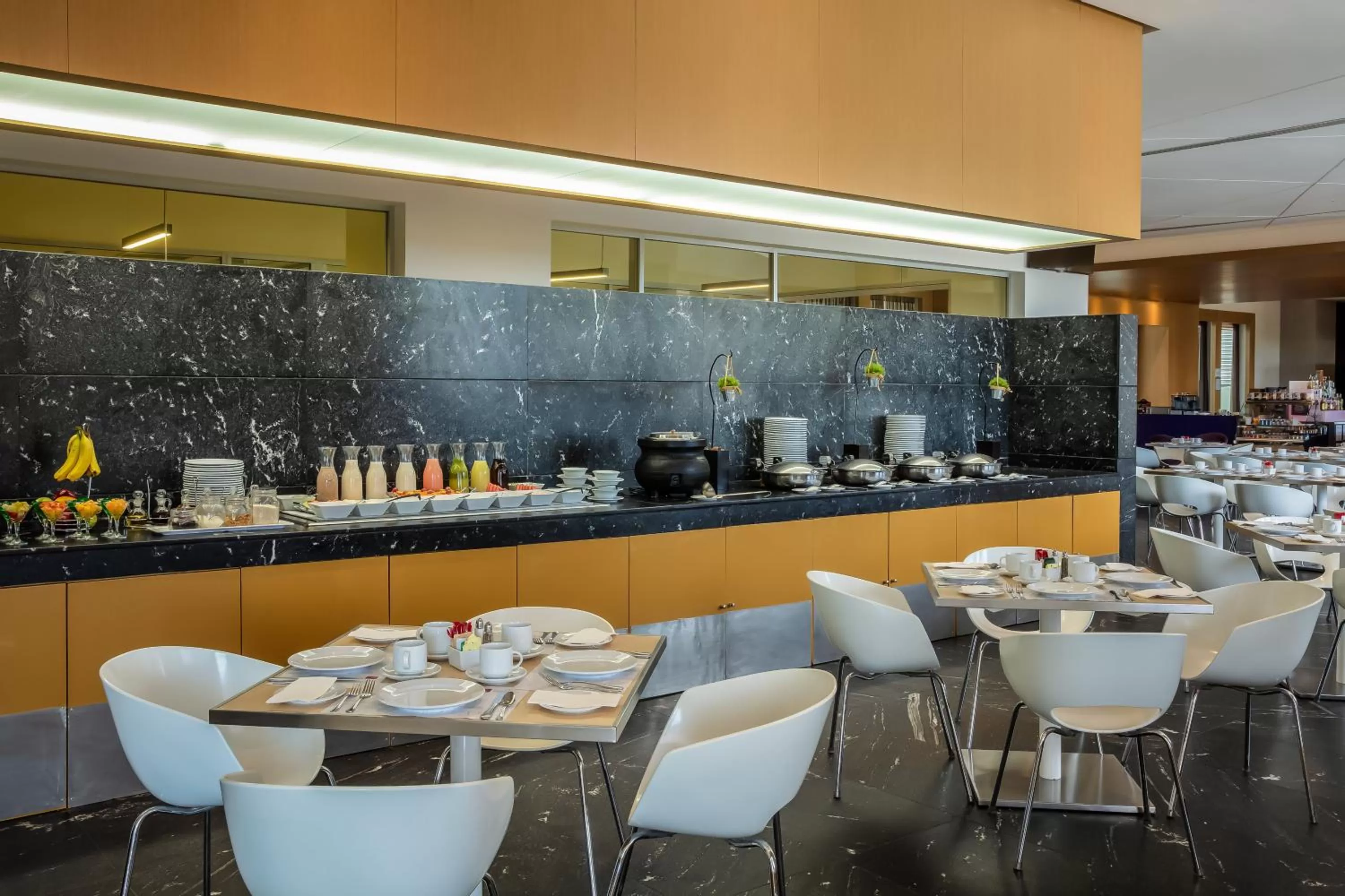 Restaurant/places to eat in Fiesta Inn Cancun Las Americas