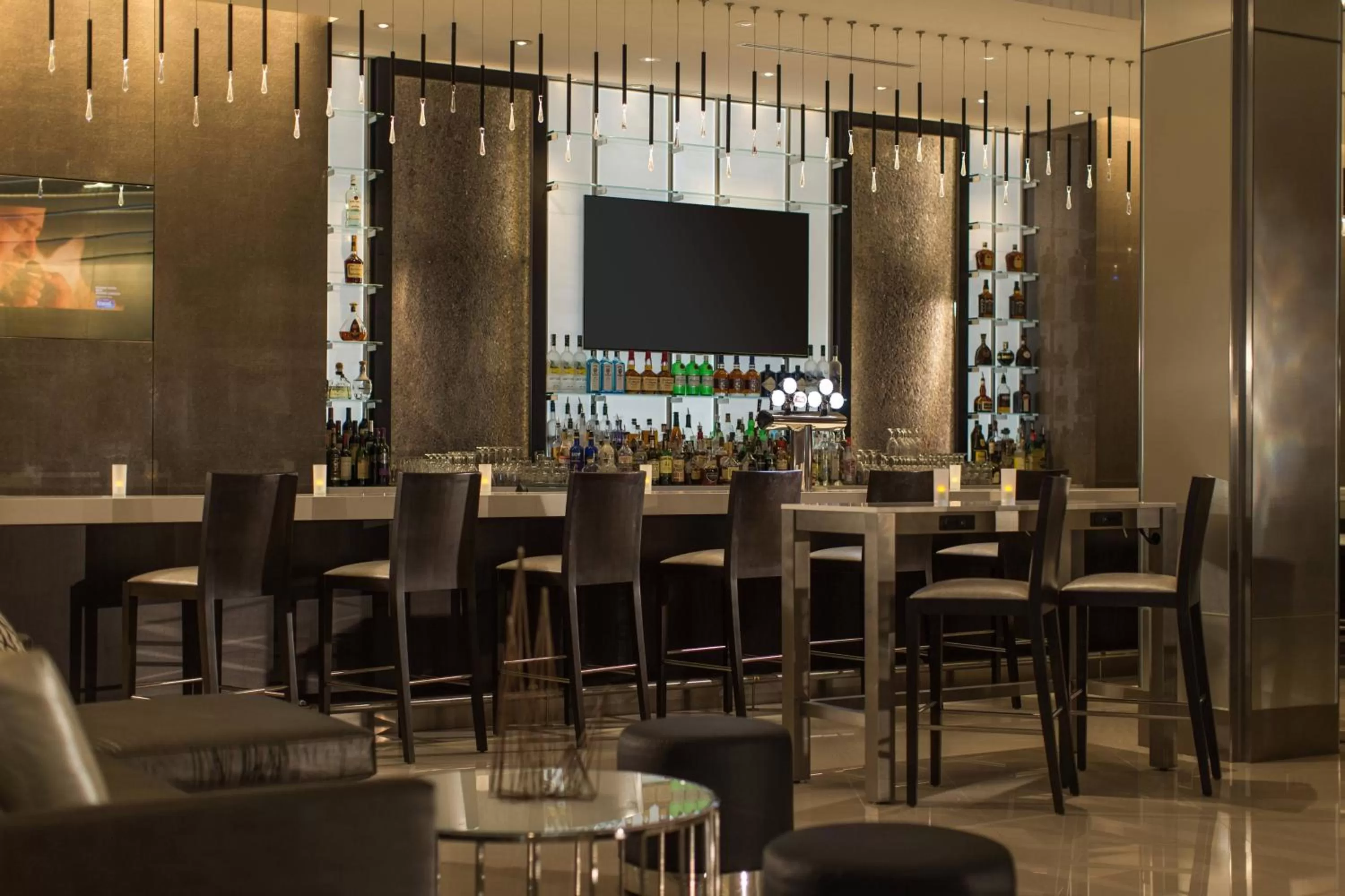 Lobby or reception in Hotel Chicago Downtown, Autograph Collection