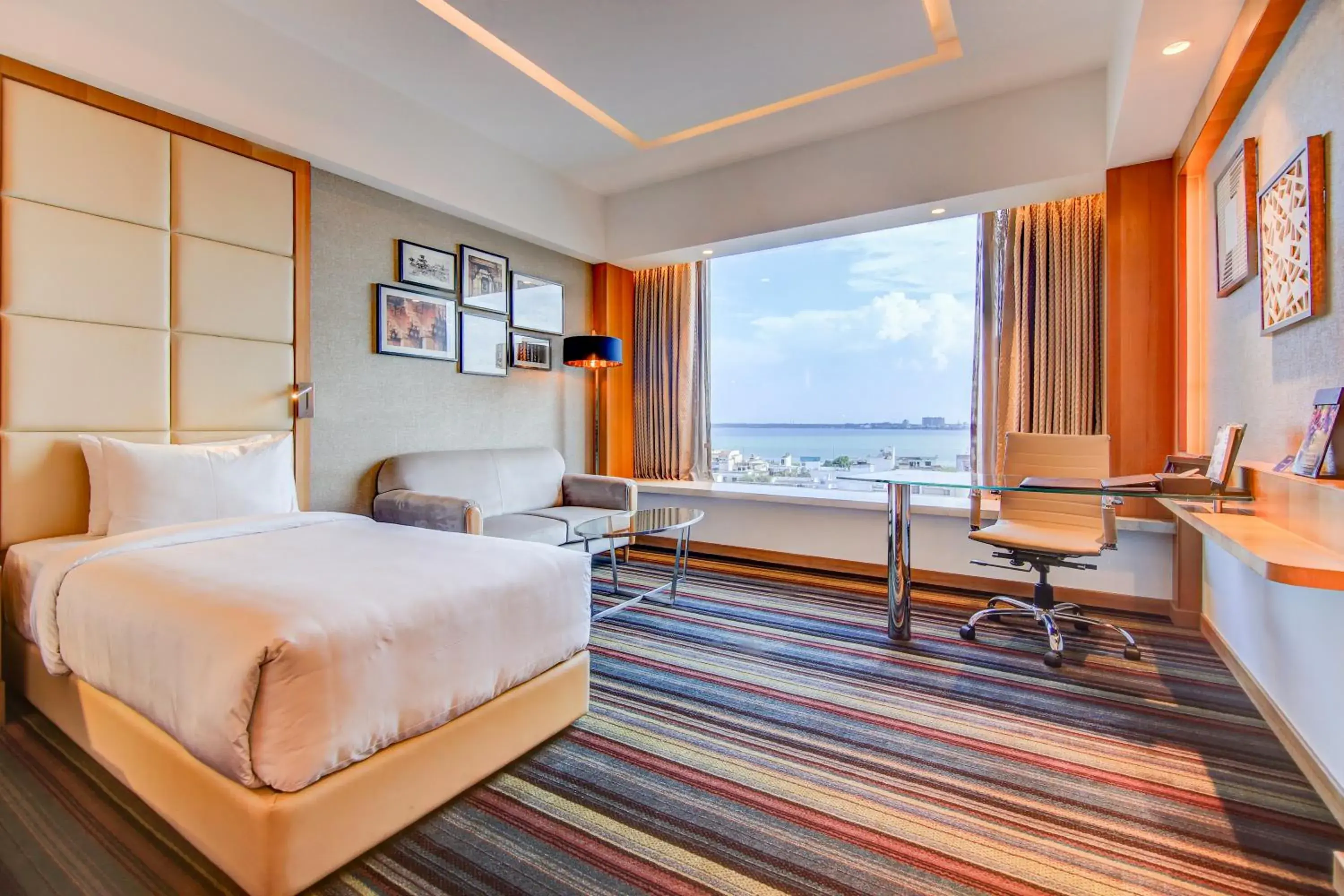 River view, Bed in Radisson Blu Gorakhpur River view, Bed in Radisson Blu Gorakhpur