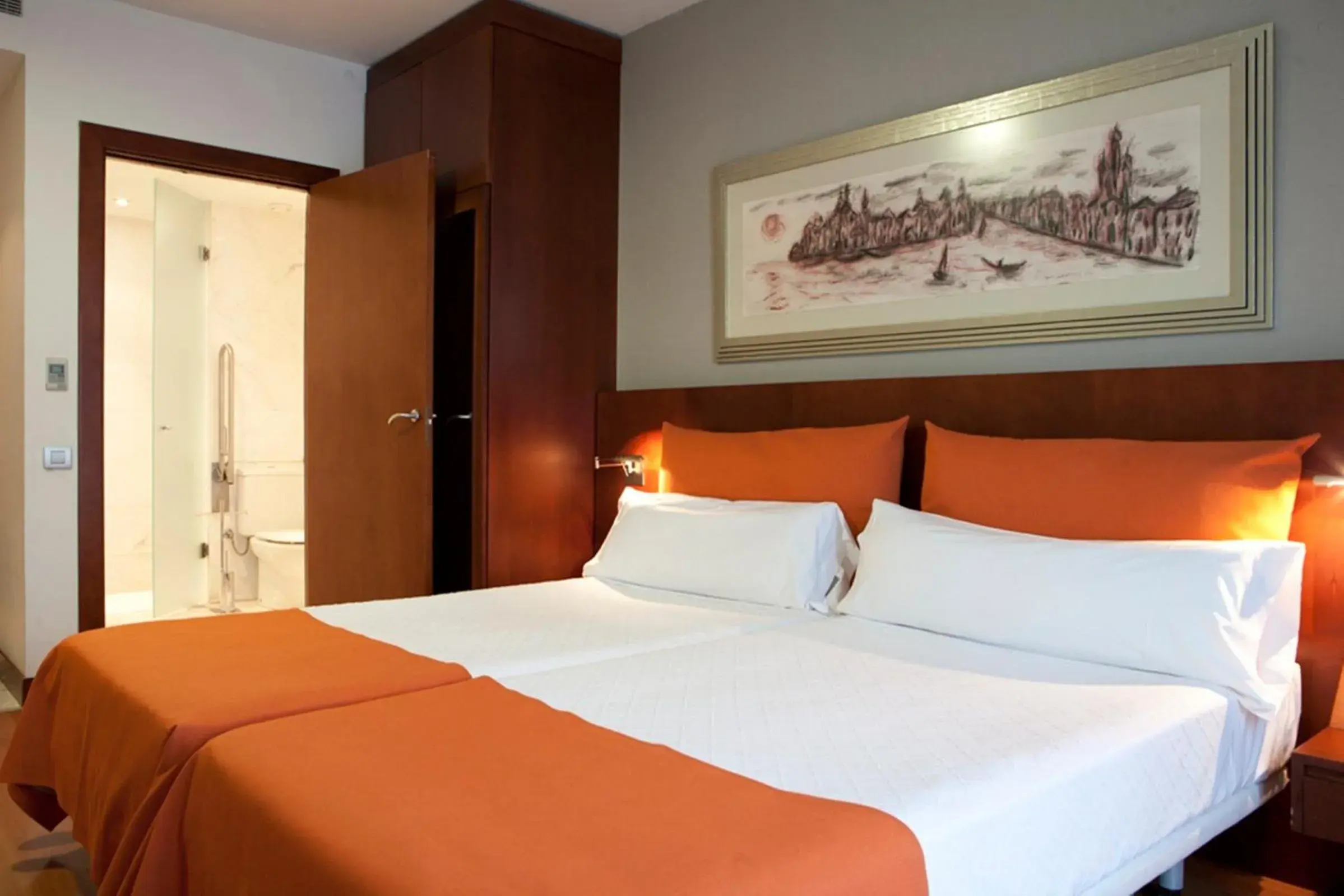 Photo of the whole room, Bed in Eurohotel Barcelona Granvia Fira
