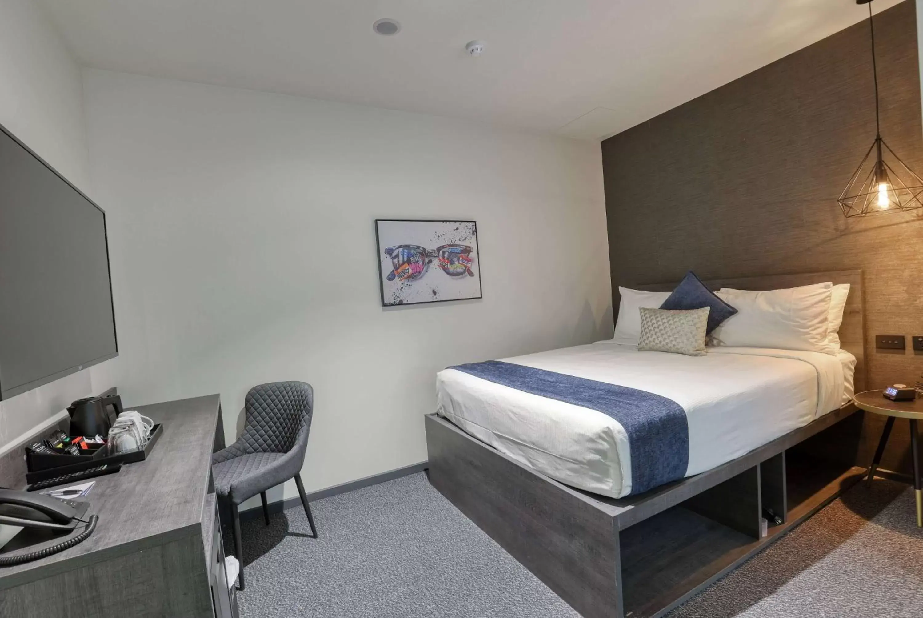 Photo of the whole room, Bed in Microtel by Wyndham Wellington