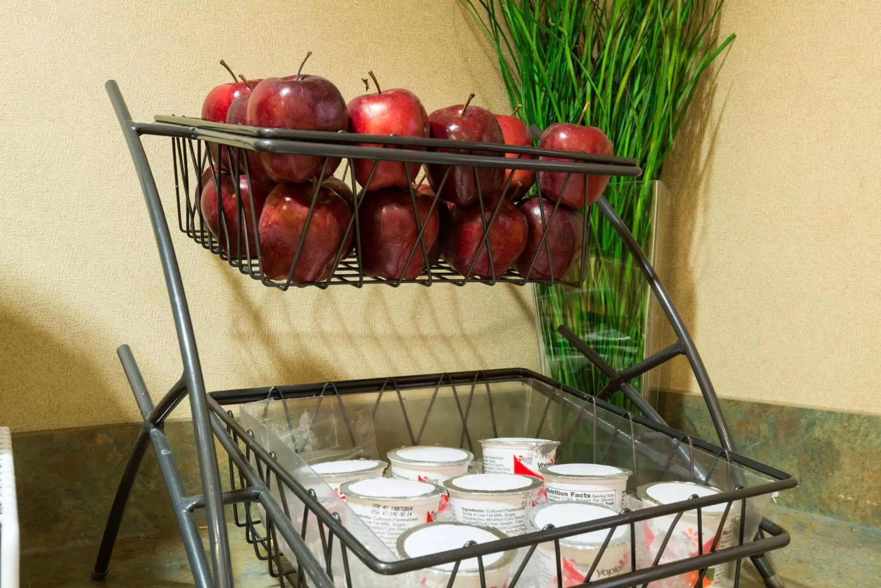 Restaurant/places to eat in Microtel Inn and Suites Pueblo Restaurant/places to eat in Microtel Inn and Suites Pueblo