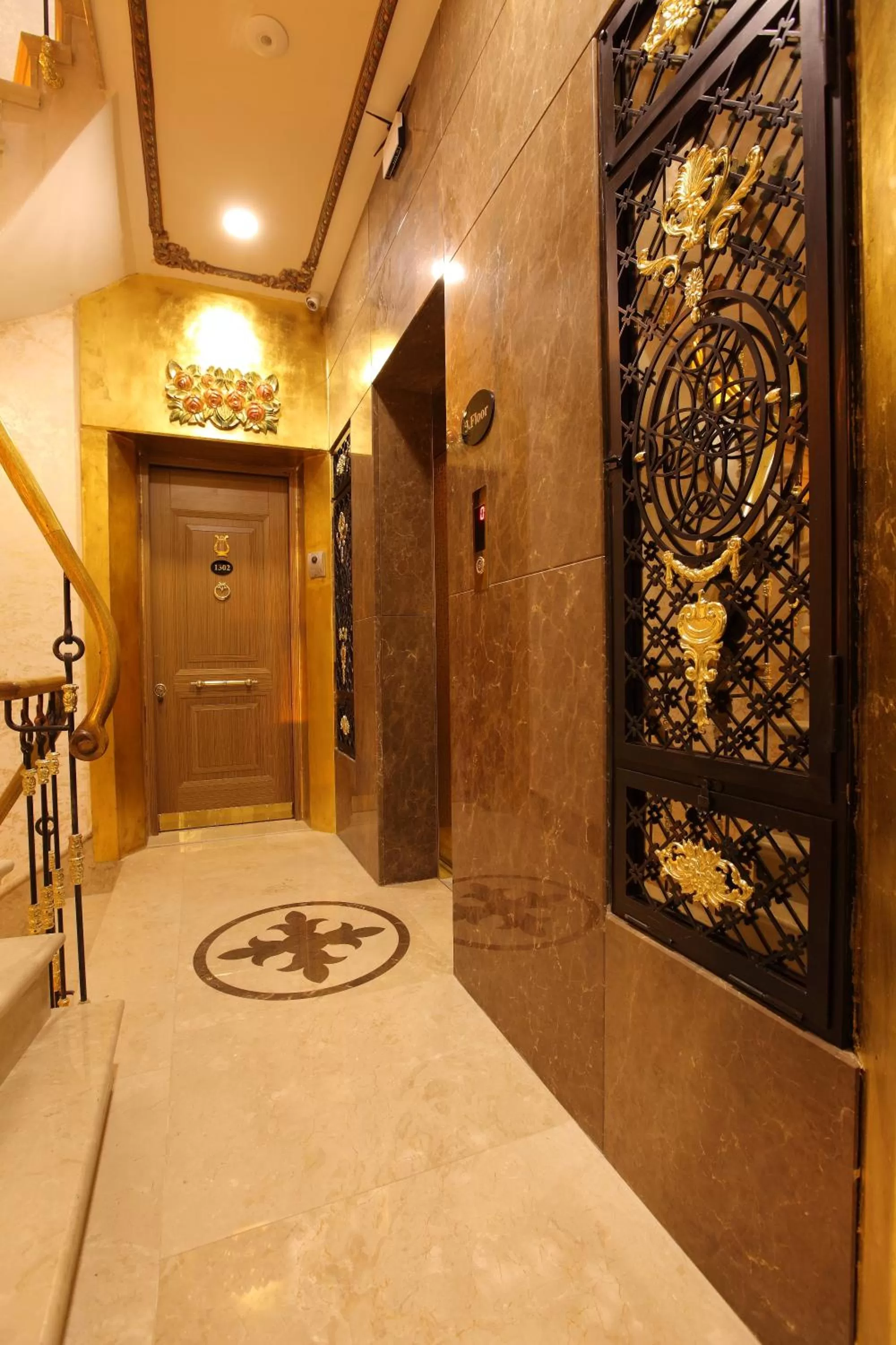 Decorative detail in Lir Residence Suites LONG STAY