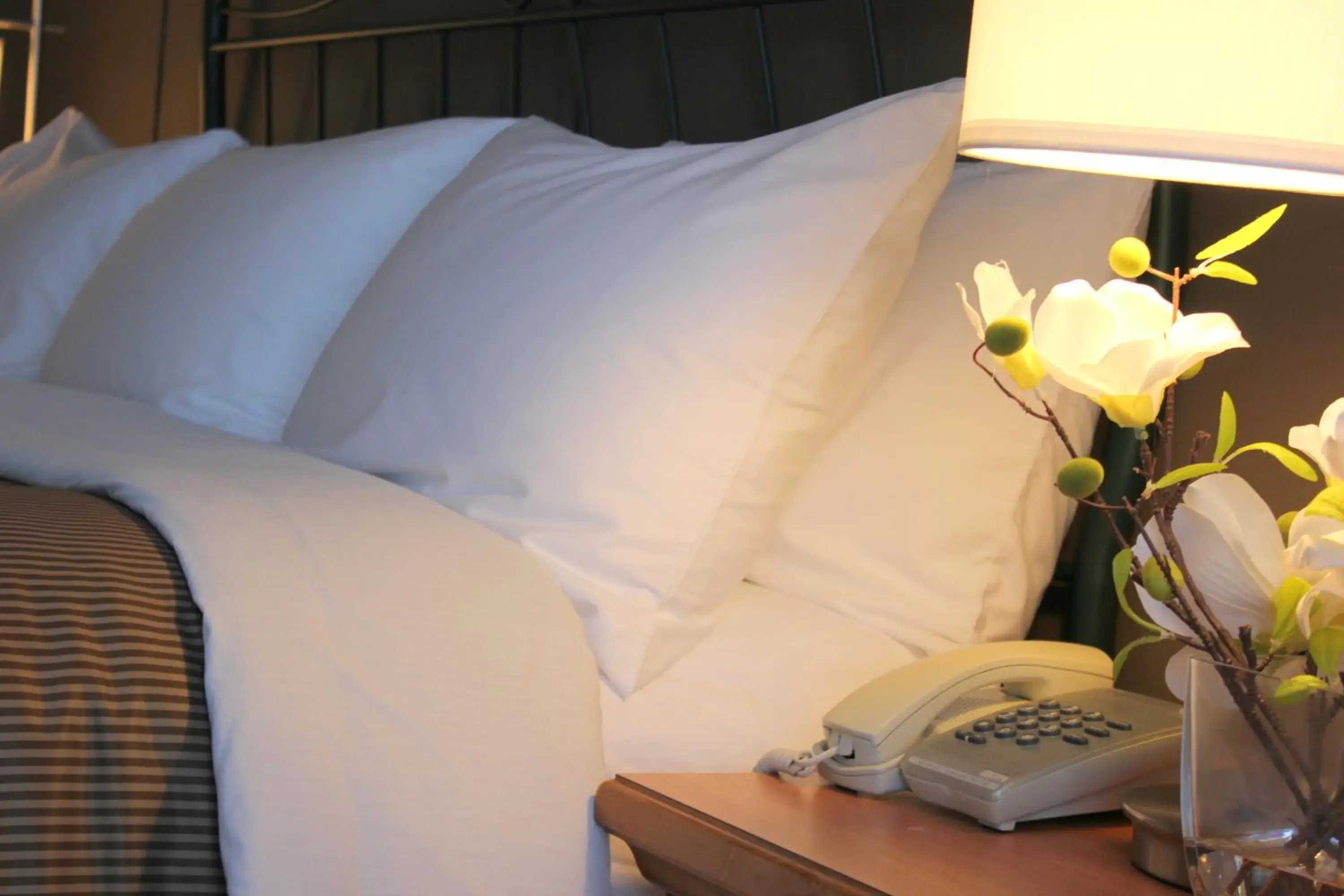 Decorative detail, Bed in Confederation Place Hotel